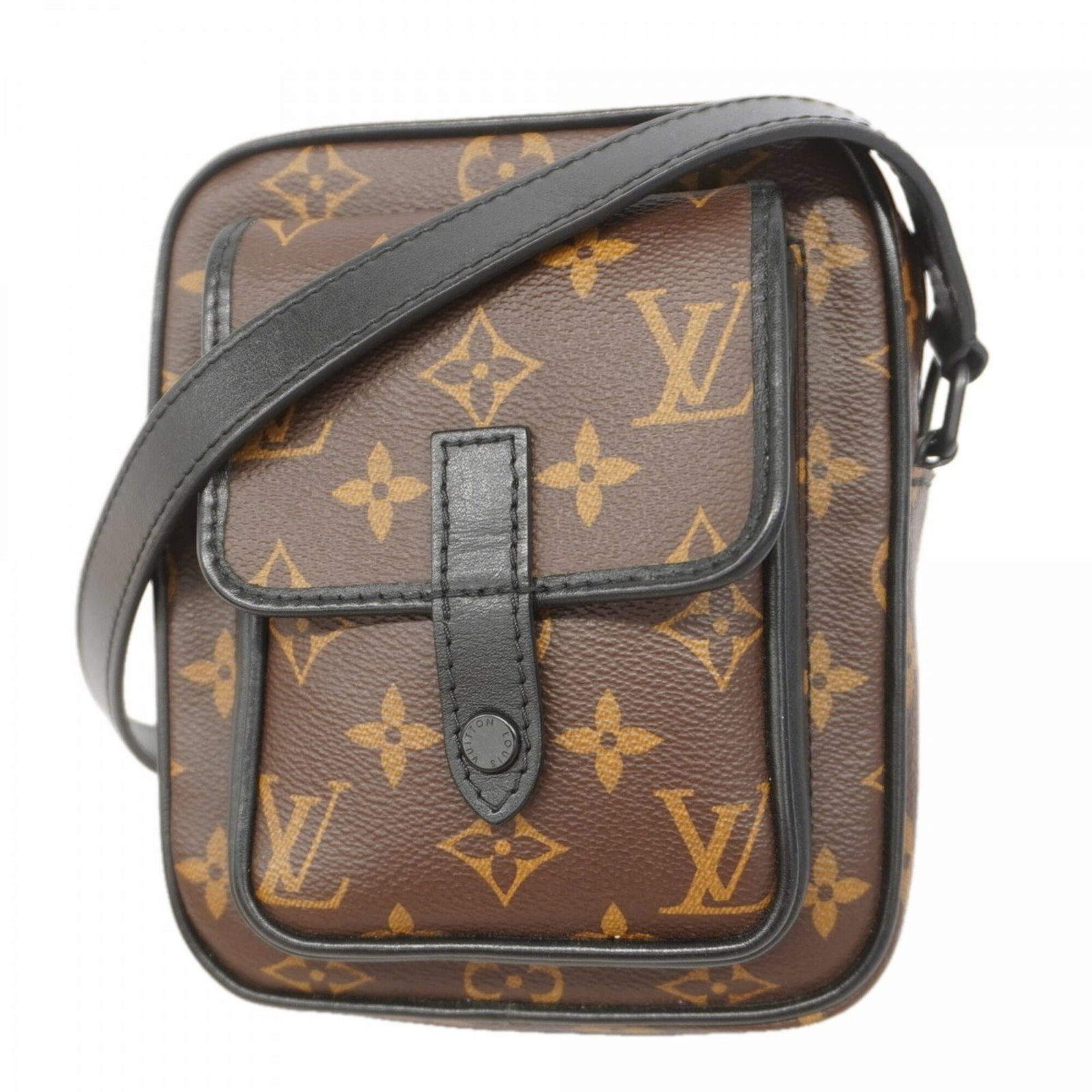 Shoulder bag from Louis Vuitton: Shoulder bag from Louis Vuitton Brown Louis Vuitton shoulder bag with classic design and signature monogram pattern, measuring 18cm x 15cm x 5cm. This stylish bag features a timeless look that suits