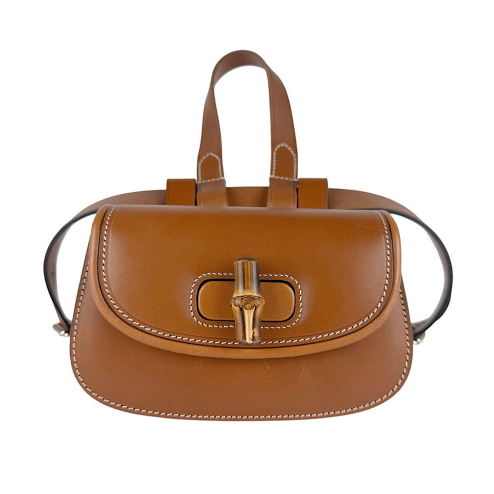 Fanny Pack Leather by Gucci: Fanny Pack Leather by Gucci Brown Fanny Pack Made from High-Quality Leather, This Classic Gucci Design Features a Timeless Brown Color and Practical Size, Measuring 12cm x 17cm x 7cm. The Perfect