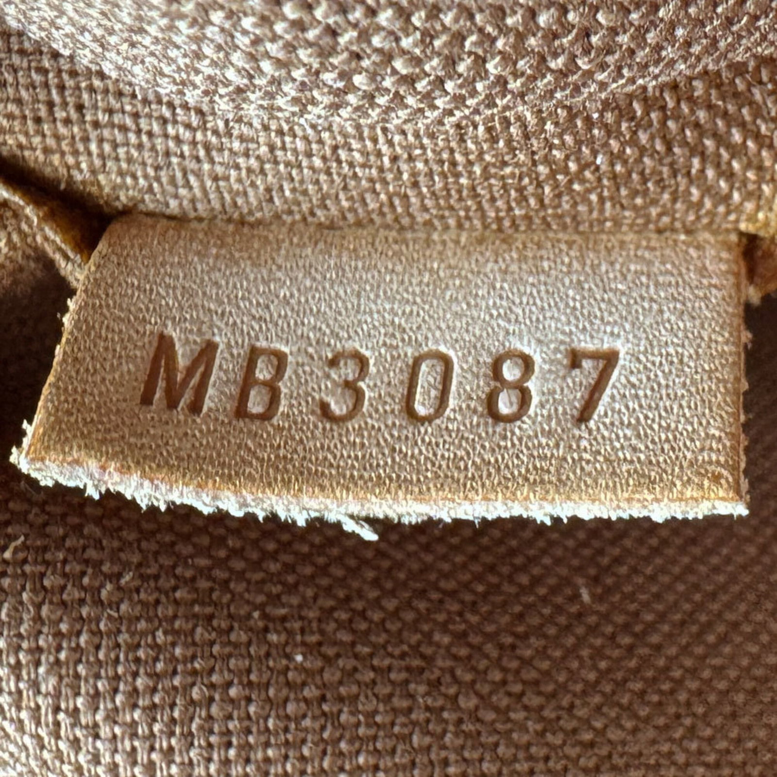 Louis Vuitton Handbag Monogram - 13