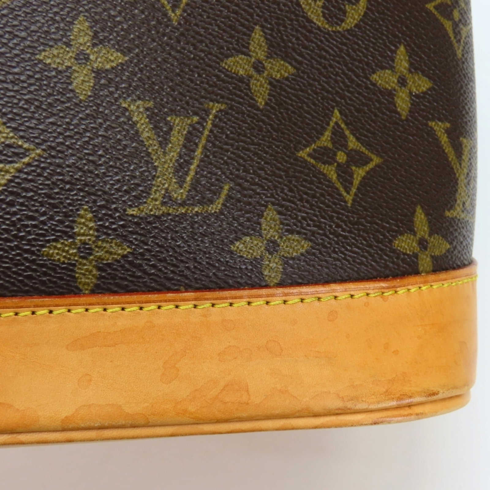 Louis Vuitton Handbag Monogram - 12