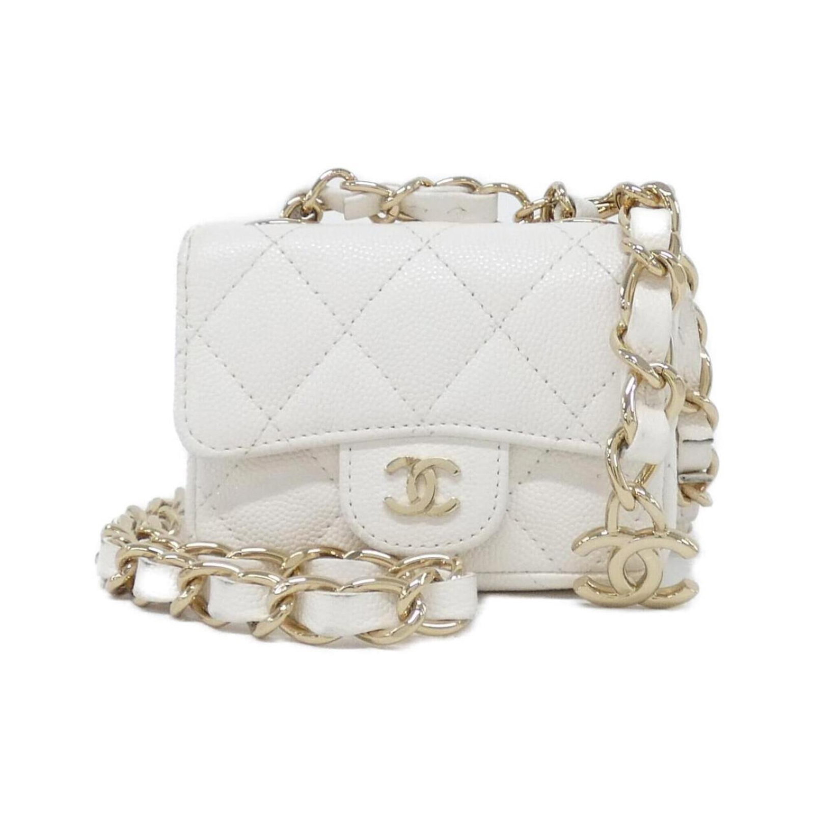 Chanel Fanny Pack Grained Calfskin: Chanel Fanny Pack Grained Calfskin White Grained Calfskin Fanny Pack from Chanel, measuring 7cm x 10cm x 2cm. This classic design showcases the iconic brand's signature style with a timeless white lea