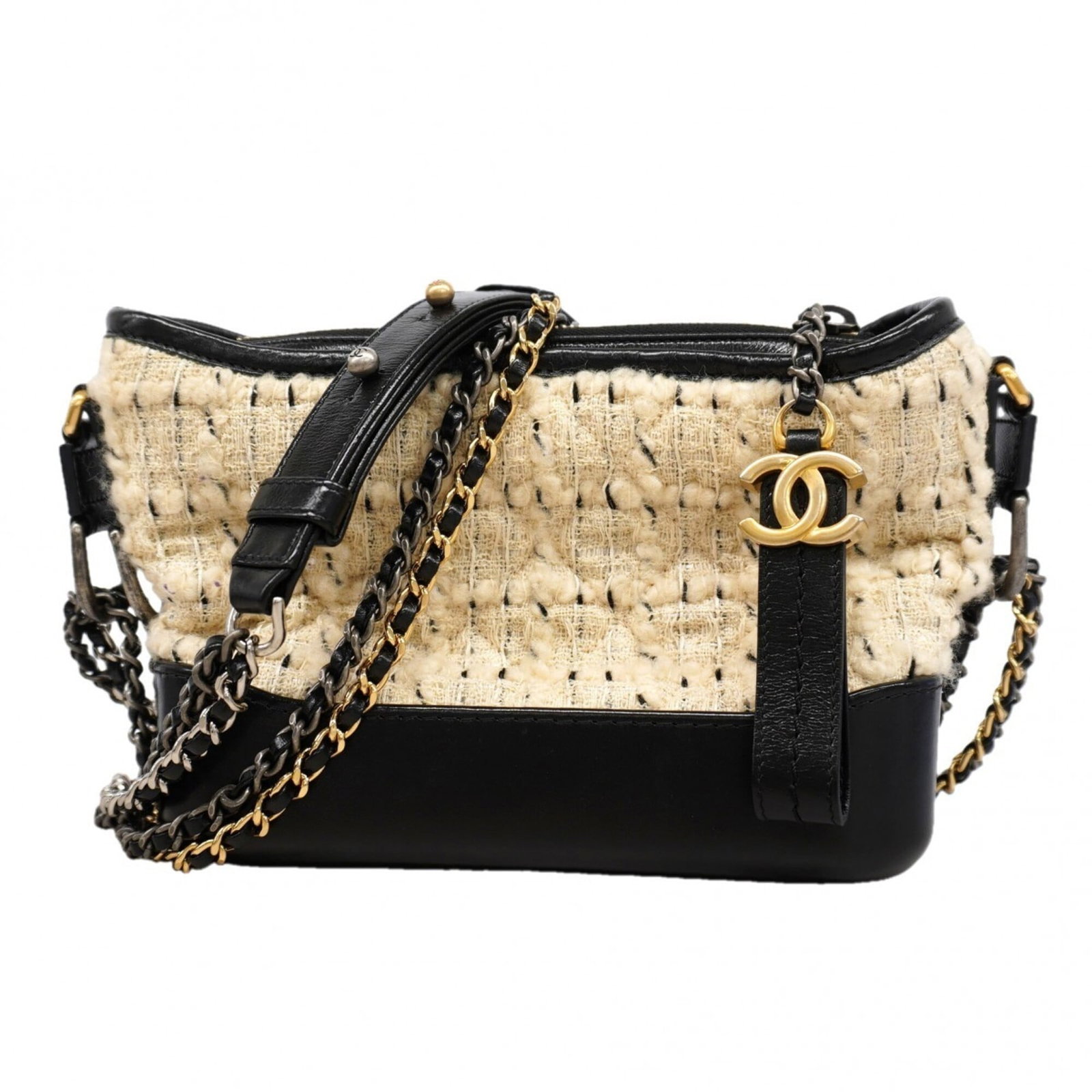 Tweed Chanel Bag Shoulder: Tweed Chanel Bag Shoulder Tweed Chanel Bag Shoulder - A timeless and elegant shoulder bag made from high-quality tweed, featuring gold and silver hardware. Measuring 16cm x 18cm x 5cm, it's the perfec