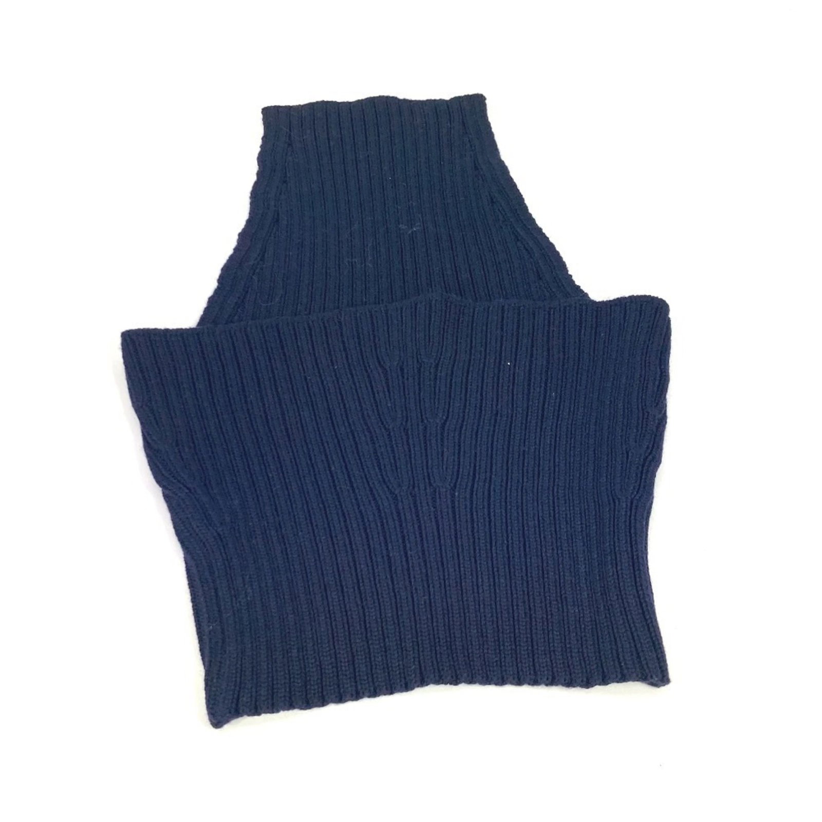 Wool Neckwarmer By Prada: Wool Neckwarmer By Prada Navy wool neckwarmer by Prada, measuring 35.5cm x 19.5cm in size, made from high-quality wool material. This stylish accessory features a classic design with no additional