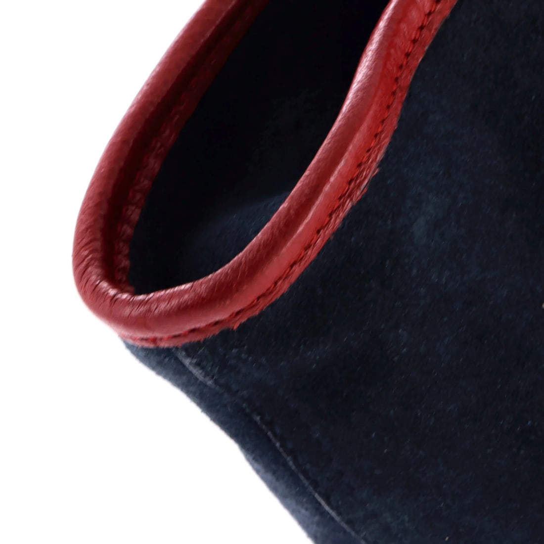 Large suede tote chain by Gucci - 8