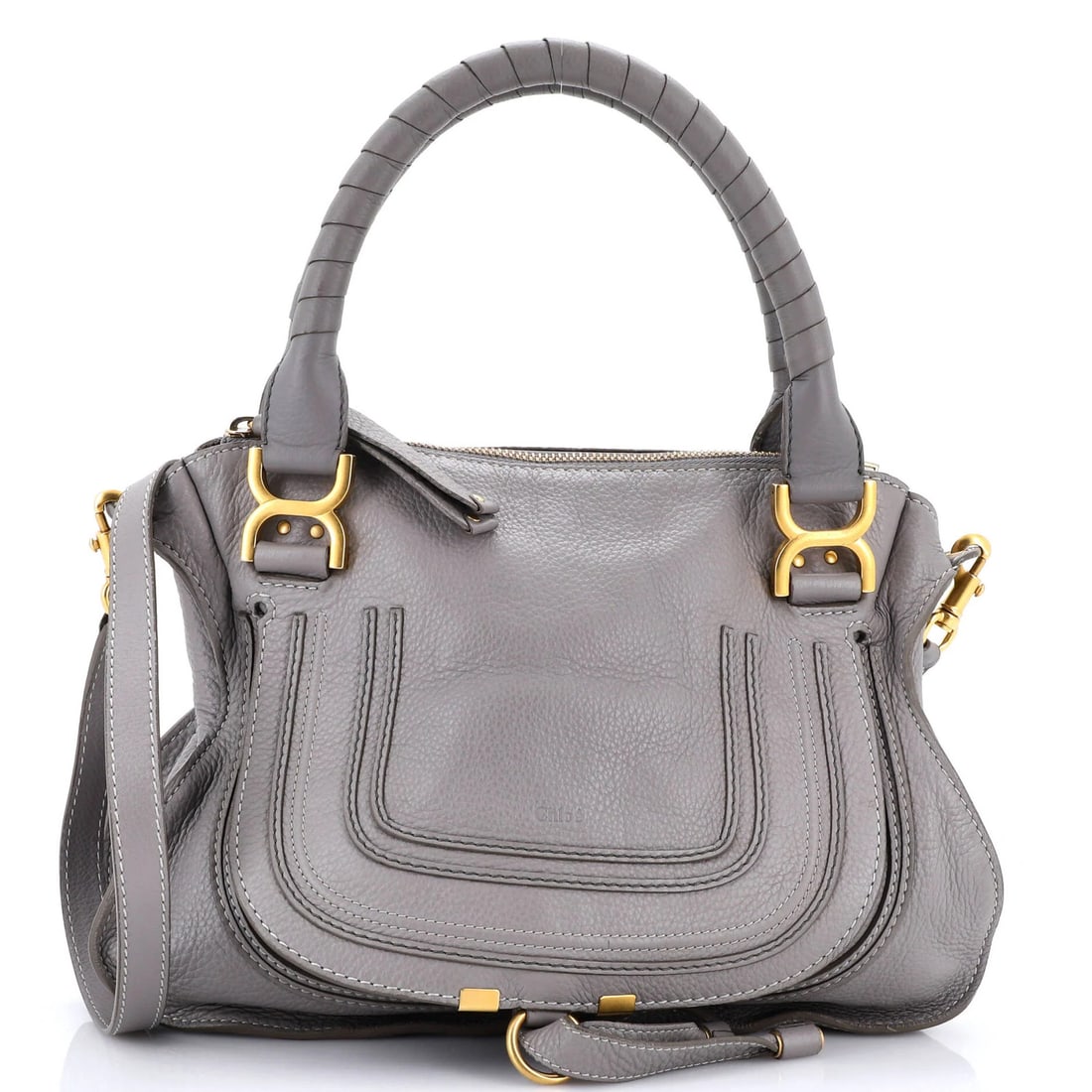 Chloe satchel medium leather Marcie: Chloe satchel medium leather Marcie The Chloe Marcie medium leather satchel boasts a timeless gray exterior with subtle minor cracking and scuffs, adding to its understated elegance. With a spacious i