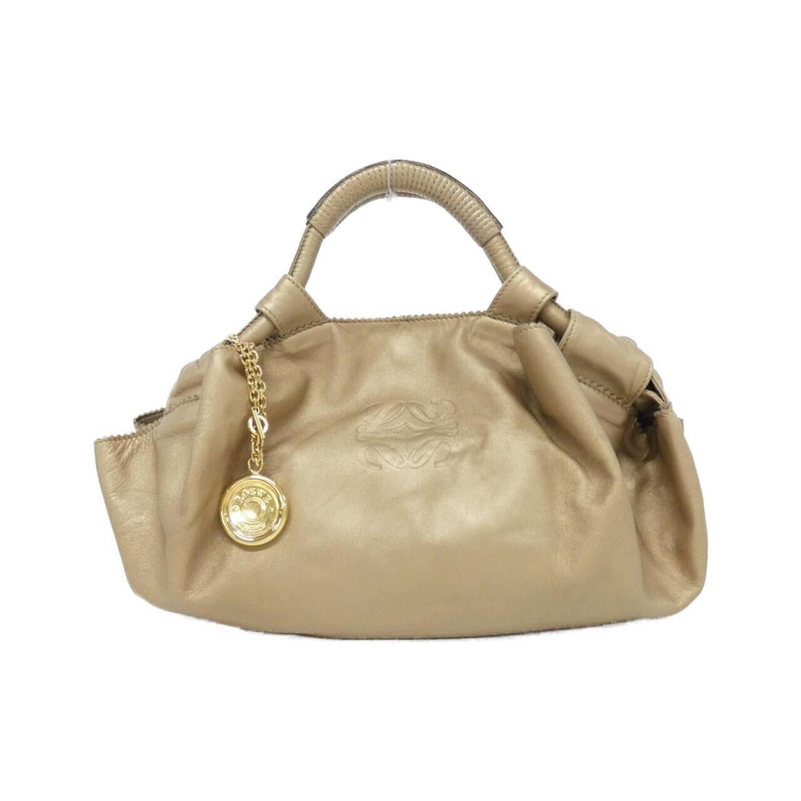Loewe Handbag Leather: Loewe Handbag Leather The Loewe Handbag Leather is a luxurious gold sheepskin bag, measuring 20cm x 40cm x 10cm. Its rich leather and soft sheepskin material make it a stylish accessory for women.
