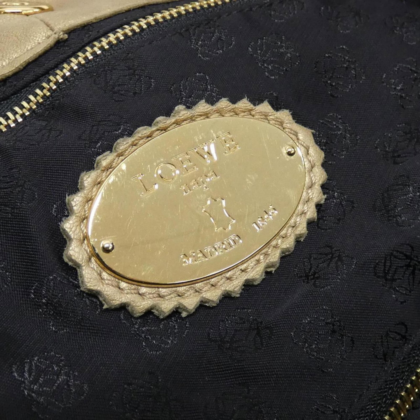 Loewe Handbag Leather - 9