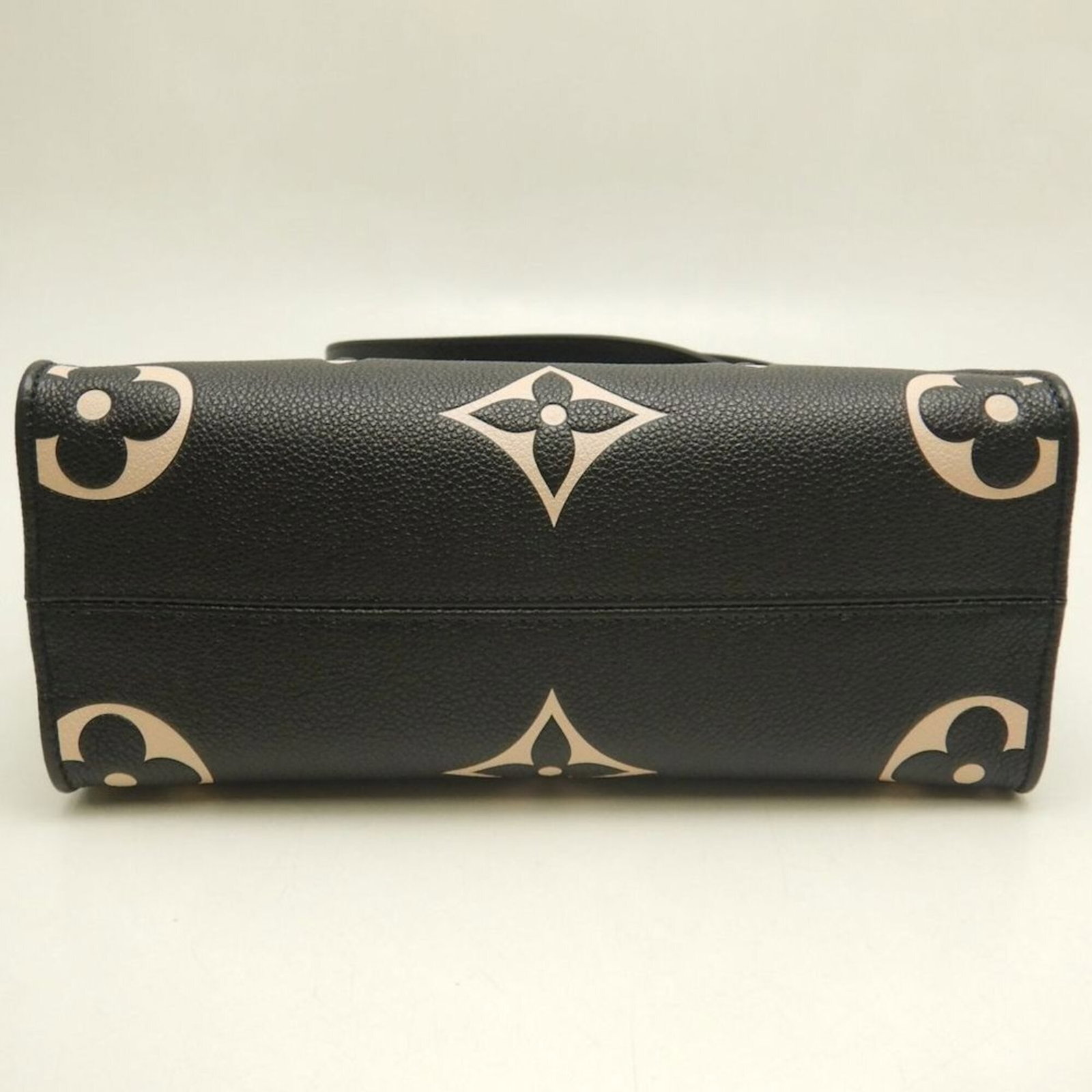 Louis Vuitton Handbag Monogram - 8