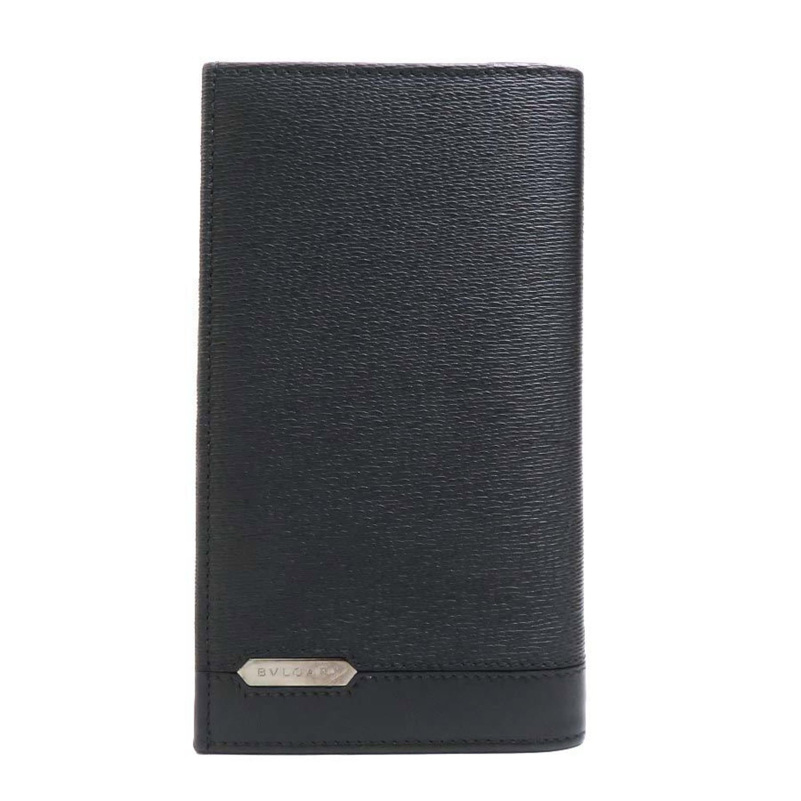 Bvlgari Long Bill Wallet (Bi-Fold) Leather: Bvlgari Long Bill Wallet (Bi-Fold) Leather Bvlgari Long Bill Wallet (Bi-Fold) Leather is a sleek, black leather bi-fold wallet with dimensions of 17.5cm x 10cm x 2cm. This Bvlgari accessory features h