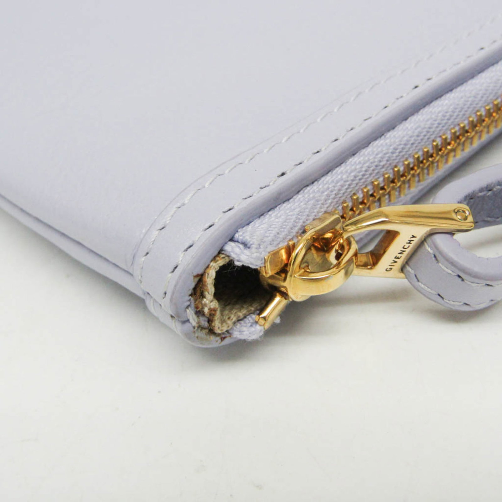 Pouch Handbag Leather Givenchy - 10