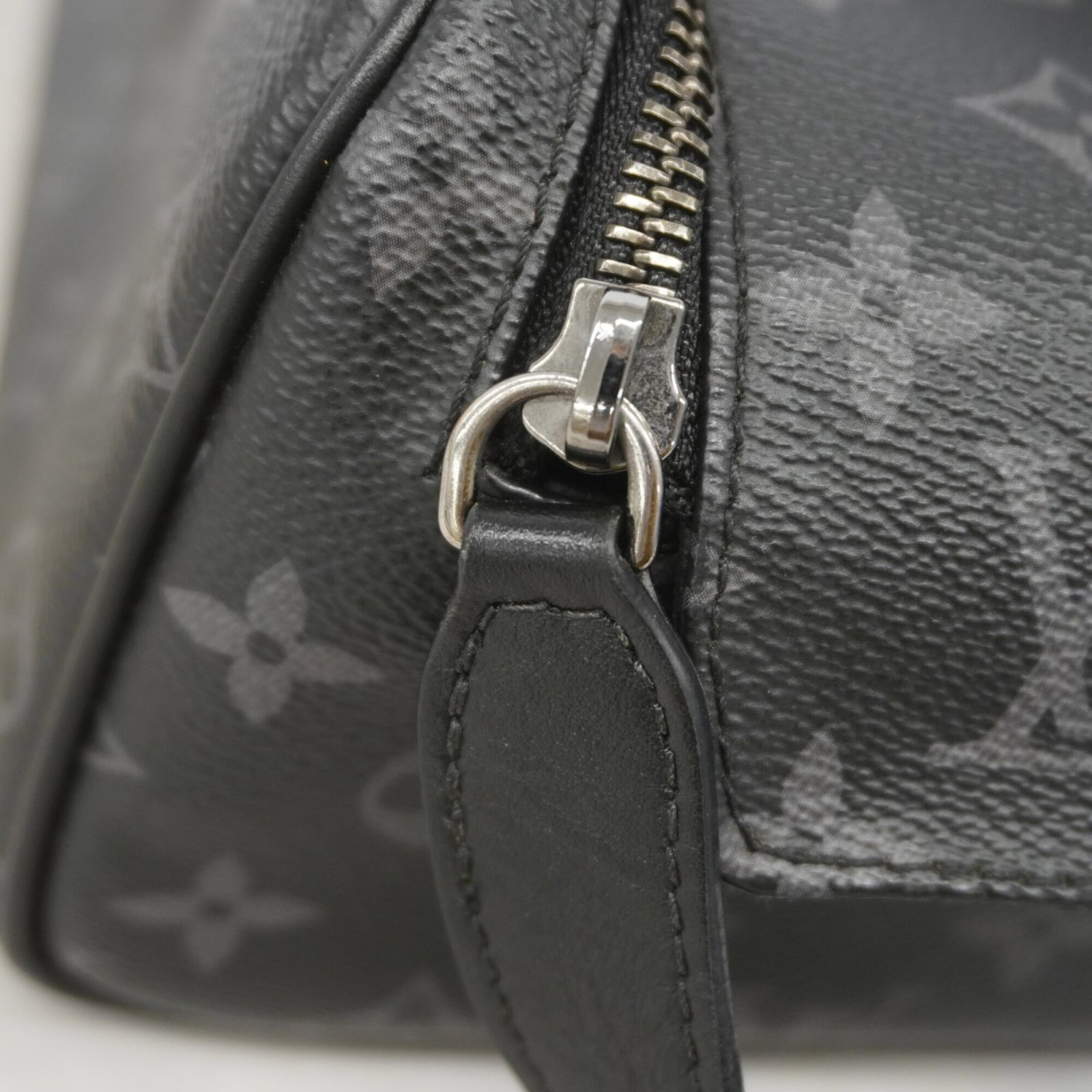 Louis Vuitton Handbag - 8