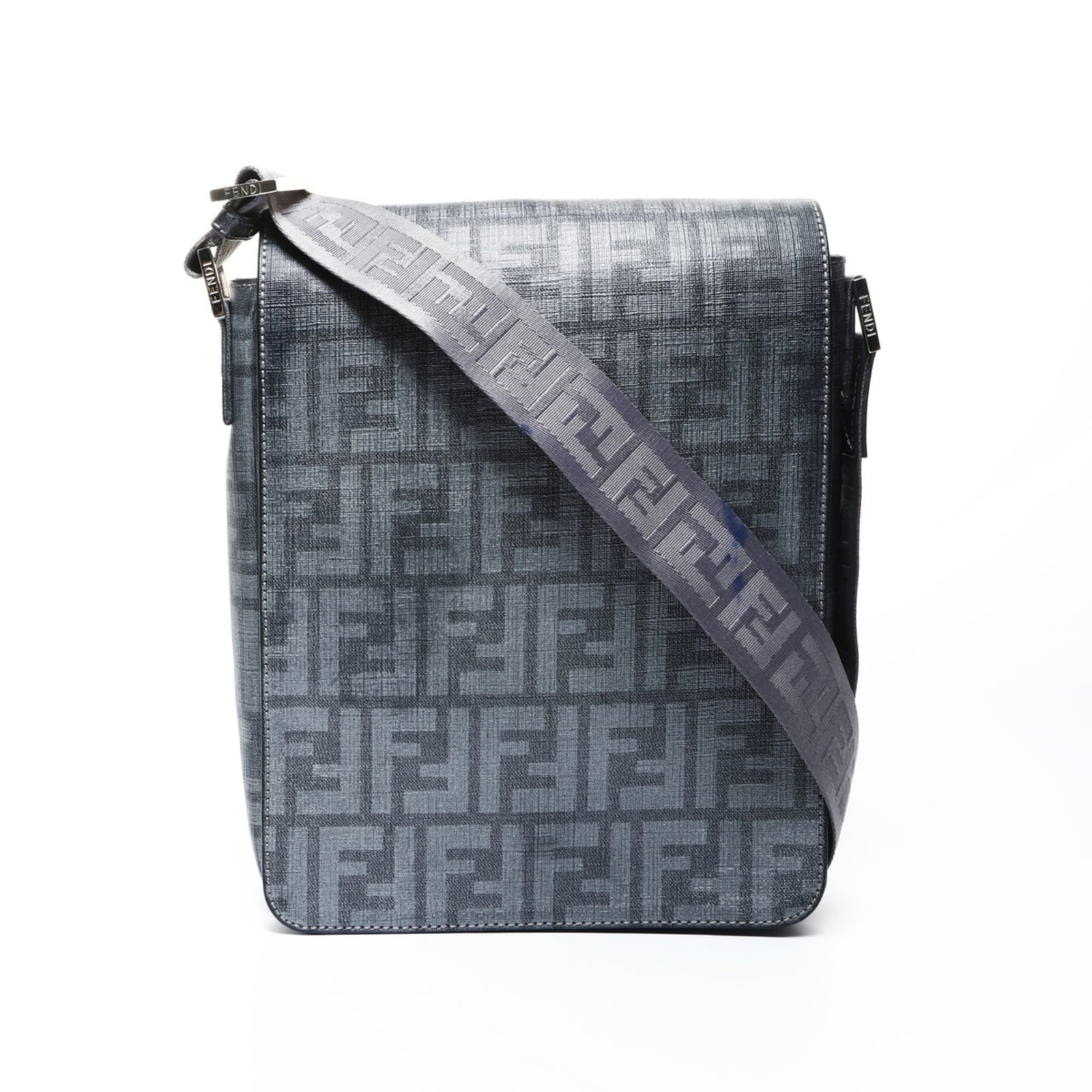 Fendi Shoulder Pvc Bag: Fendi Shoulder Pvc Bag The Fendi Zucca shoulder bag features a striking PVC material and sleek design, making it a standout accessory. Measuring 26cm x 22cm x 5cm, the bag boasts a versatile strap
