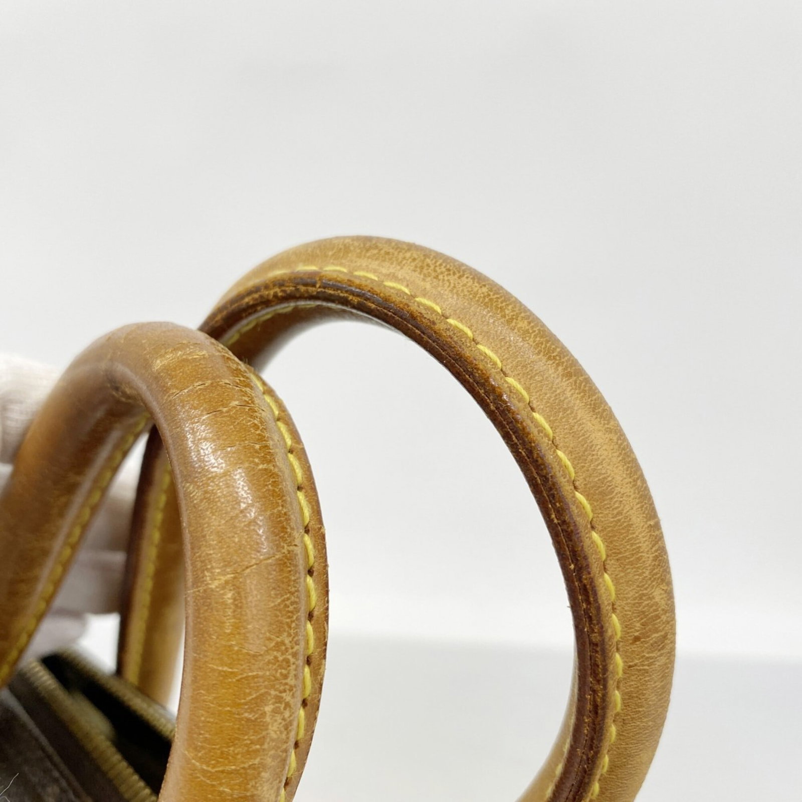 Louis Vuitton Handbag - 9