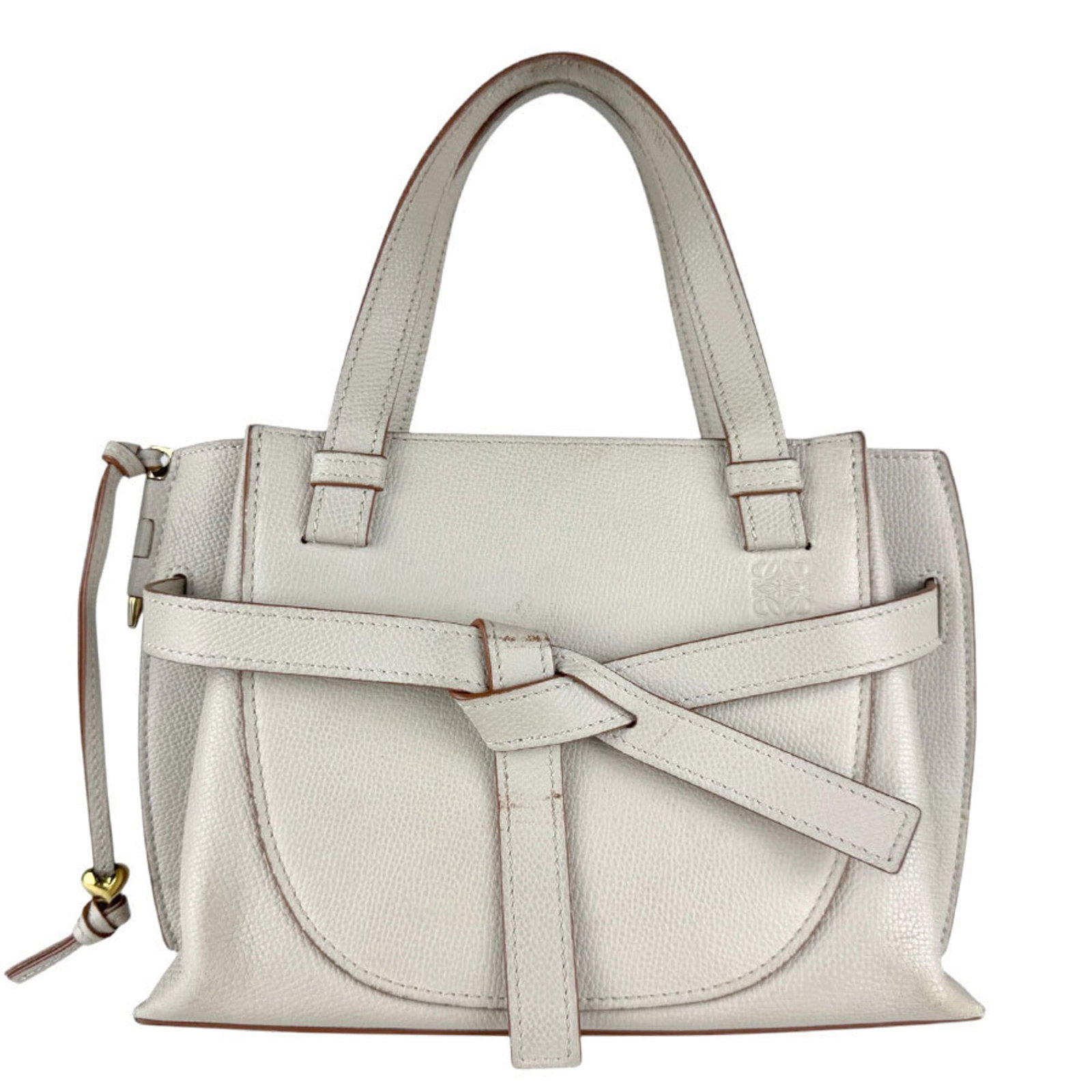 Loewe Handbag Shoulder Bag Leather: Loewe Handbag Shoulder Bag Leather The Loewe Country of Origin Spain Handbag Shoulder Bag Leather features a timeless design with a grayish color, crafted from high-quality leather. Measuring 18cm x 2