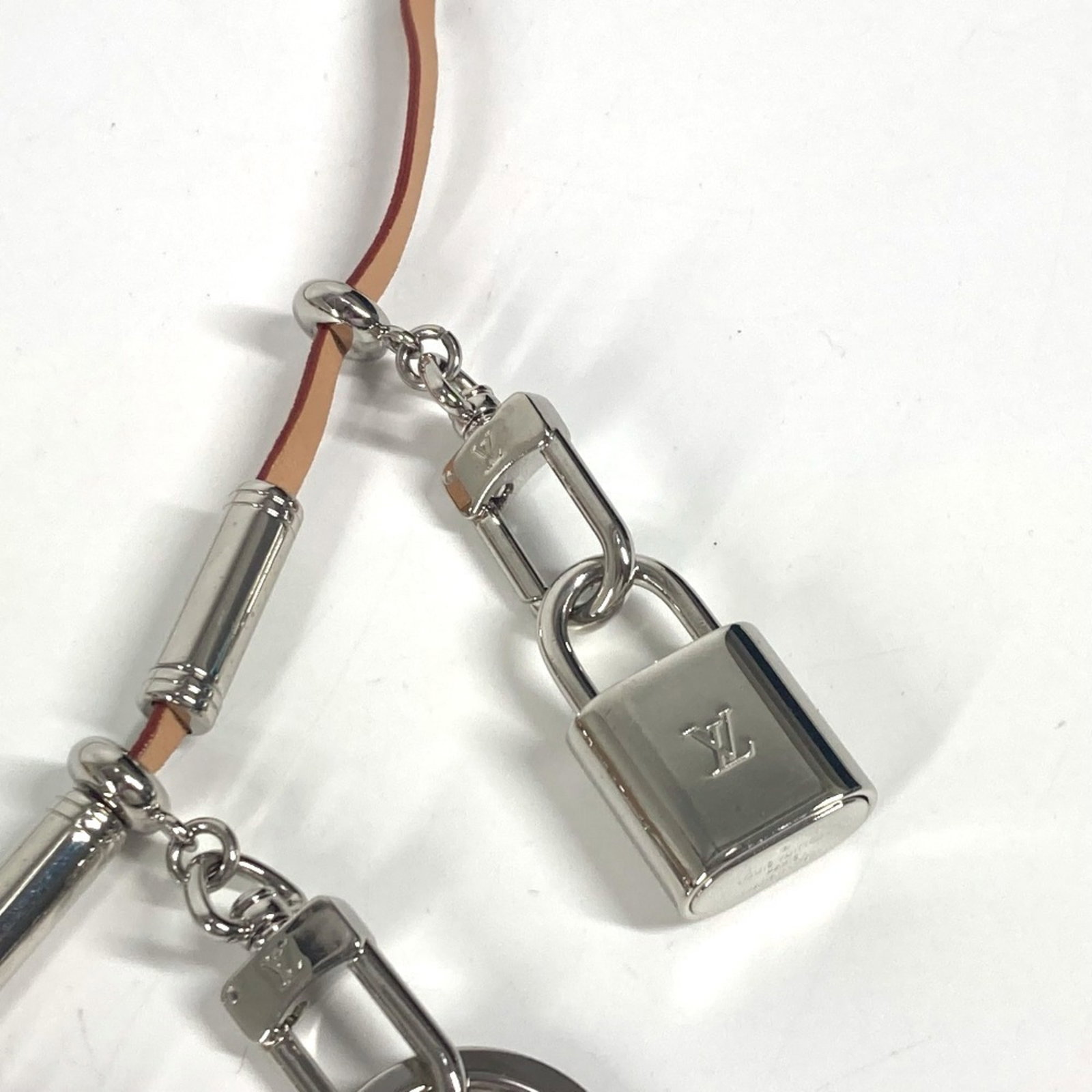 Leather metal padlock by Louis Vuitton - 3