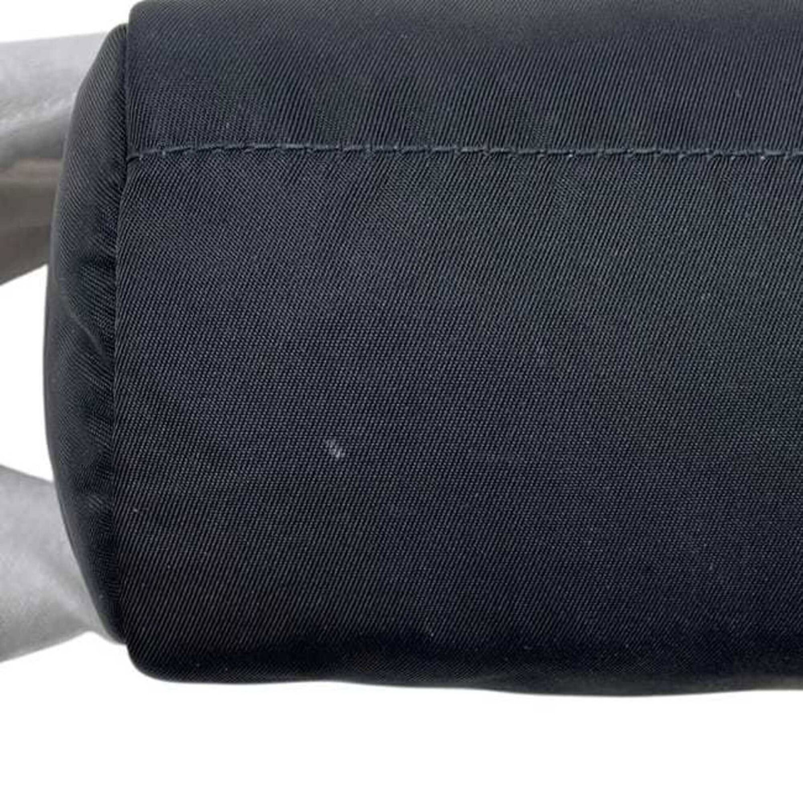 Nylon Pouch Prada - 9