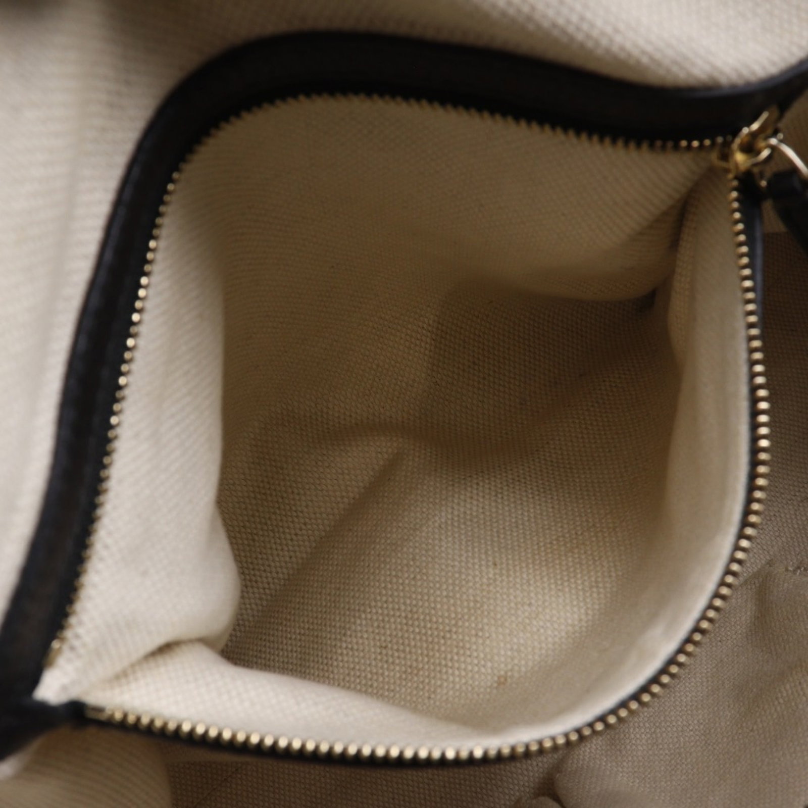 Gucci Handbag Leather - 7