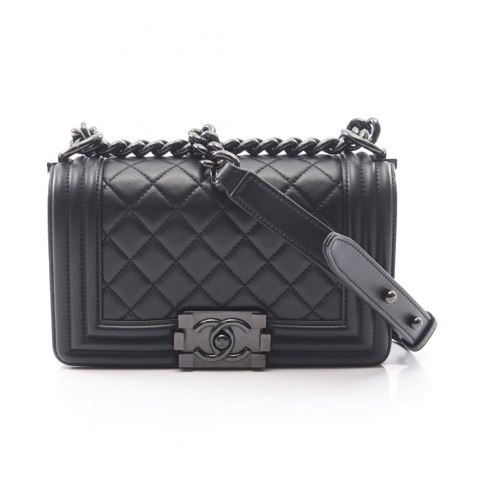 Chanel Handbag Shoulder Bag Leather: Chanel Handbag Shoulder Bag Leather Black lambskin leather Chanel shoulder bag with classic design and timeless elegance. Measuring 12cm x 20cm x 6cm, this stylish accessory features high-quality mate