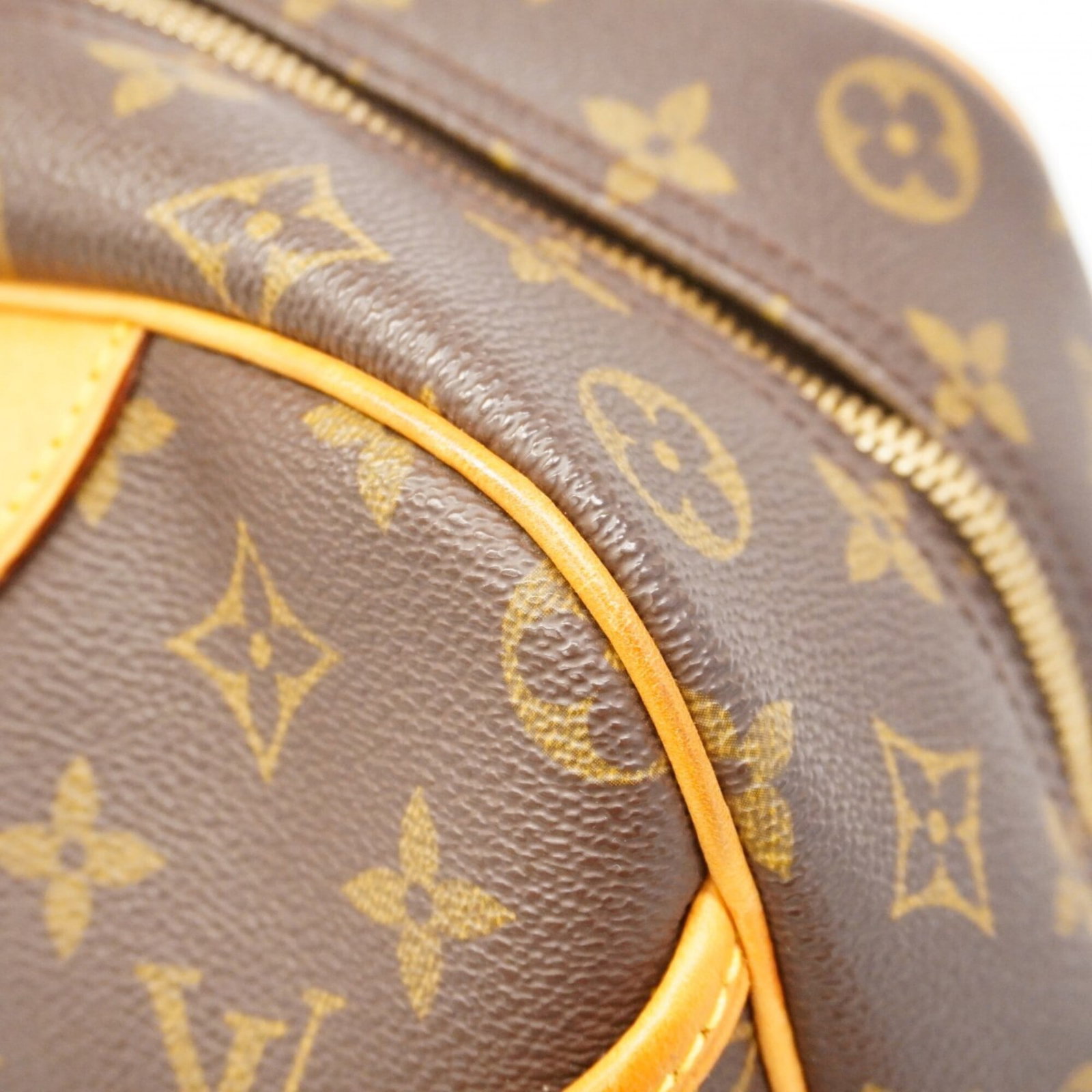 Louis Vuitton Handbag - 10