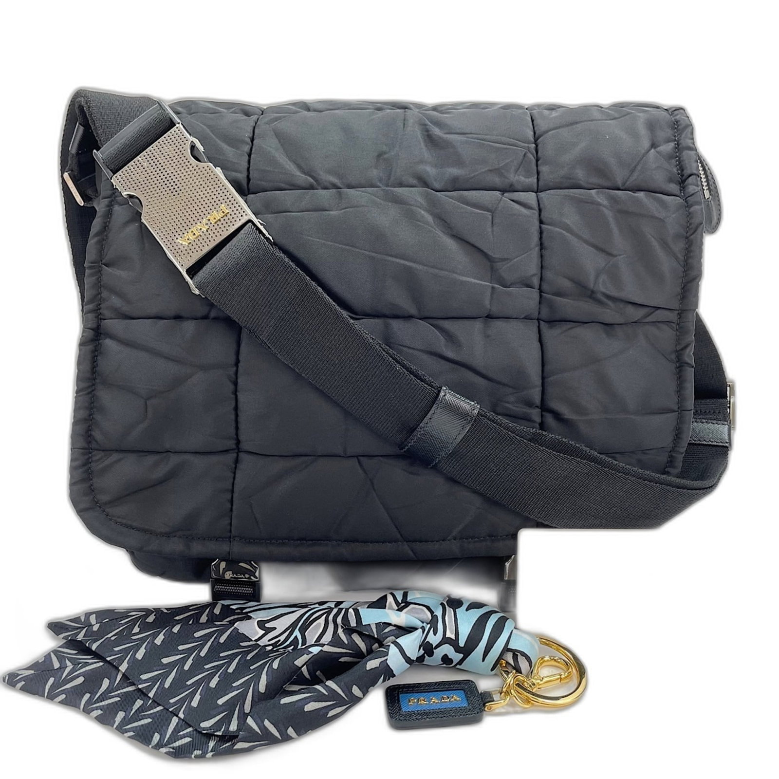 Shoulder Bag Nylon Prada: Shoulder Bag Nylon Prada Black Prada nylon shoulder bag with dimensions 29cm x 33cm x 17cm. This stylish bag features a sleek design and durable nylon material, making it a practical choice for