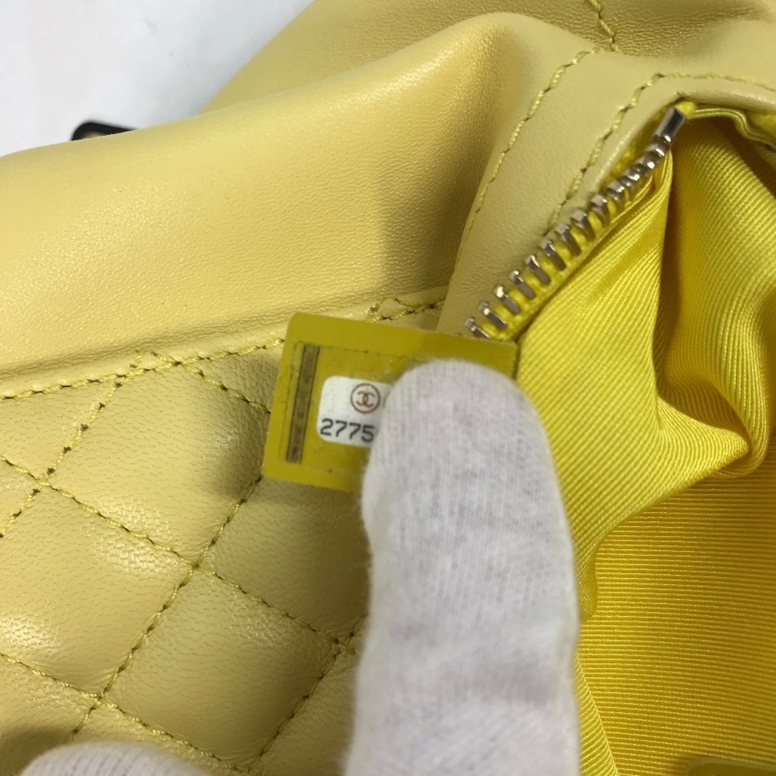 Chanel leather - 14
