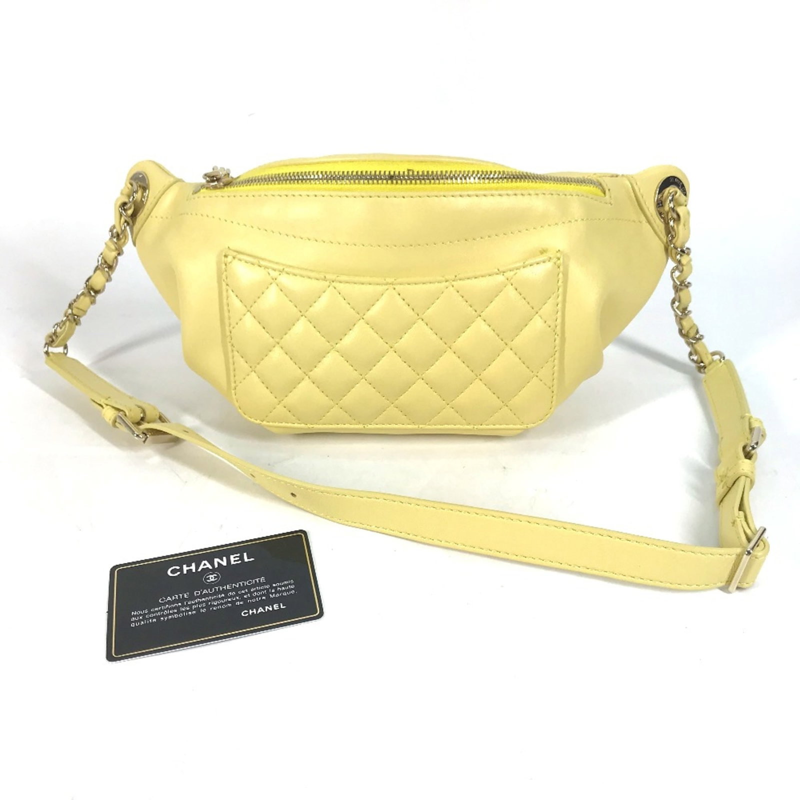 Chanel leather - 2