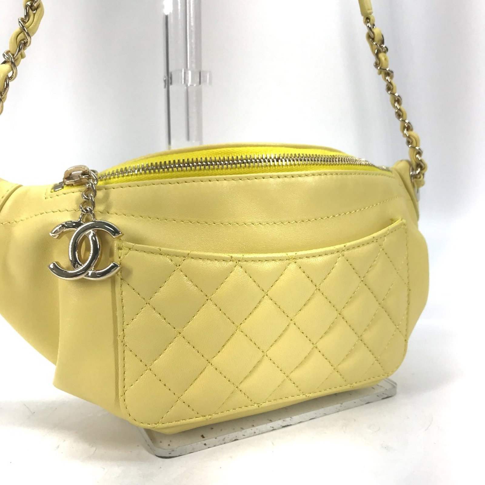 Chanel leather - 7
