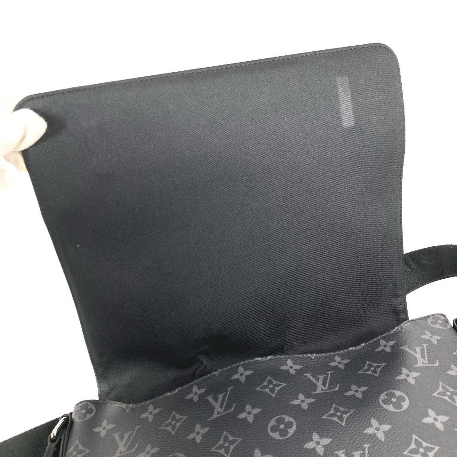 Vuitton Monogram Eclipse Bag Shoulder Louis - 9