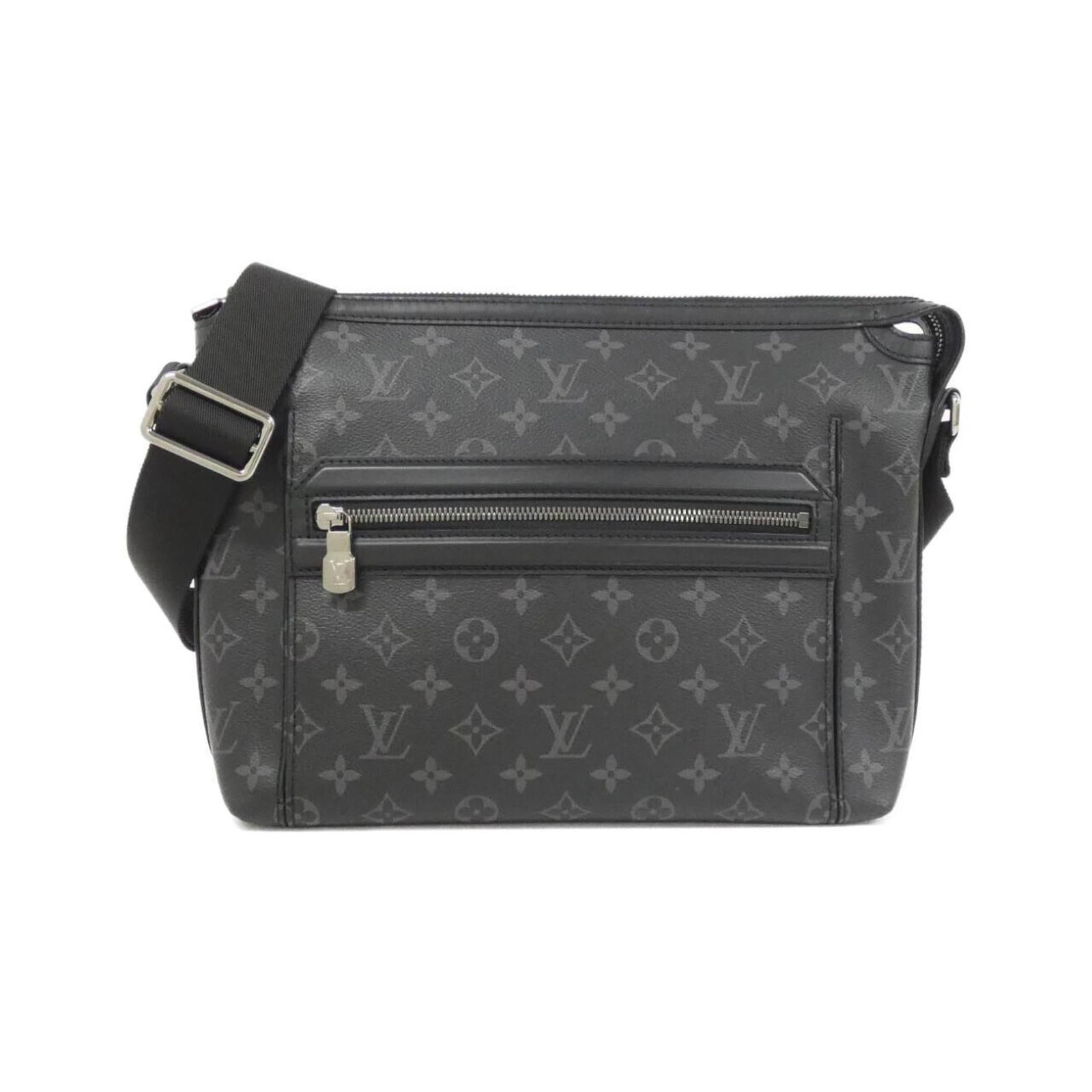 Shoulder bag coated canvas by Louis Vuitton: Shoulder bag coated canvas by Louis Vuitton Coated canvas by Louis Vuitton, a classic shoulder bag with clean lines and timeless design. Measuring 26cm x 30cm x 10cm, it features a sleek black finish