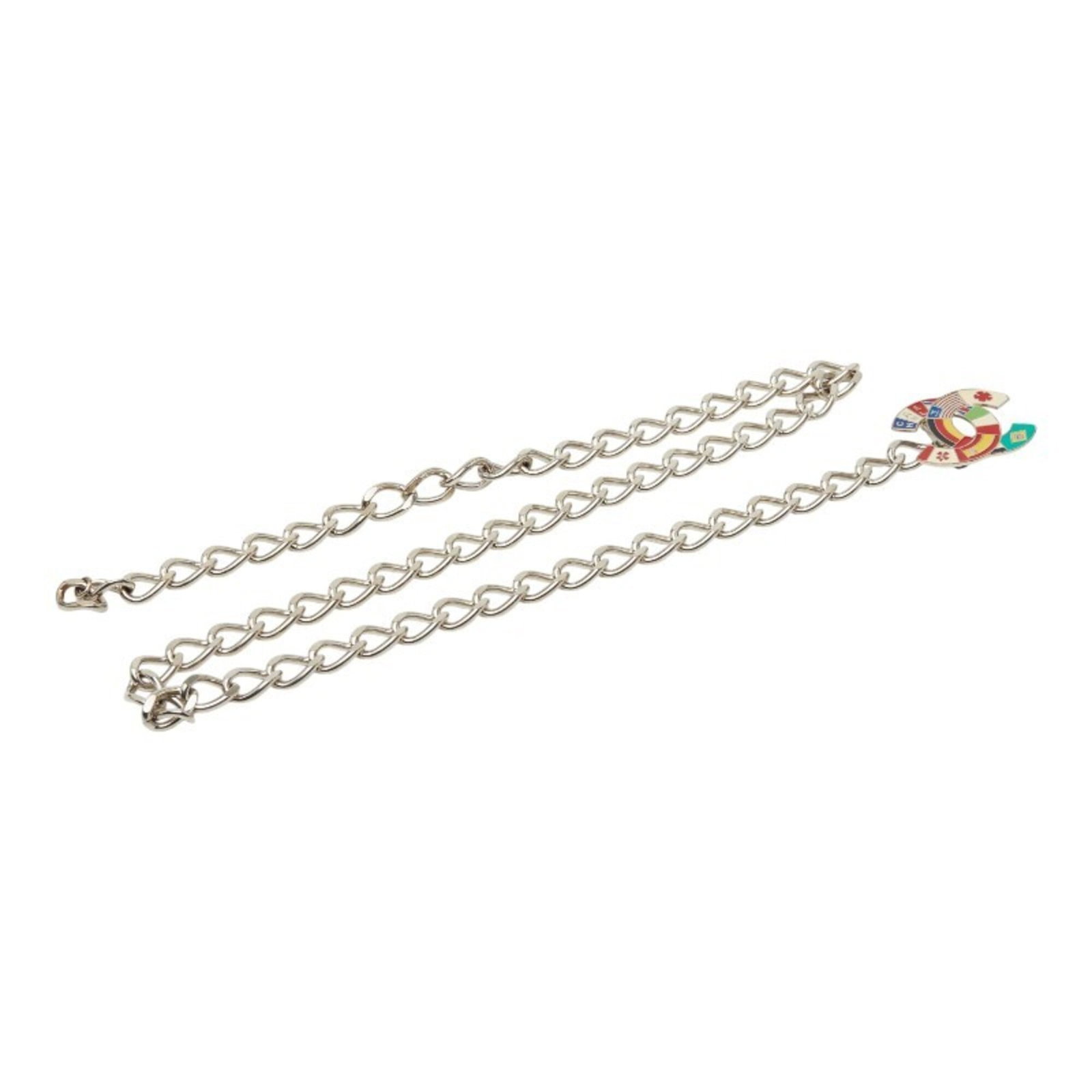 Chain Belt by Chanel: Chain Belt by Chanel Chain belt by Chanel, featuring a multi-color, silver metal strap with a length of 97.5cm / 38.38''. This chain belt showcases the iconic design of the brand, combining style and