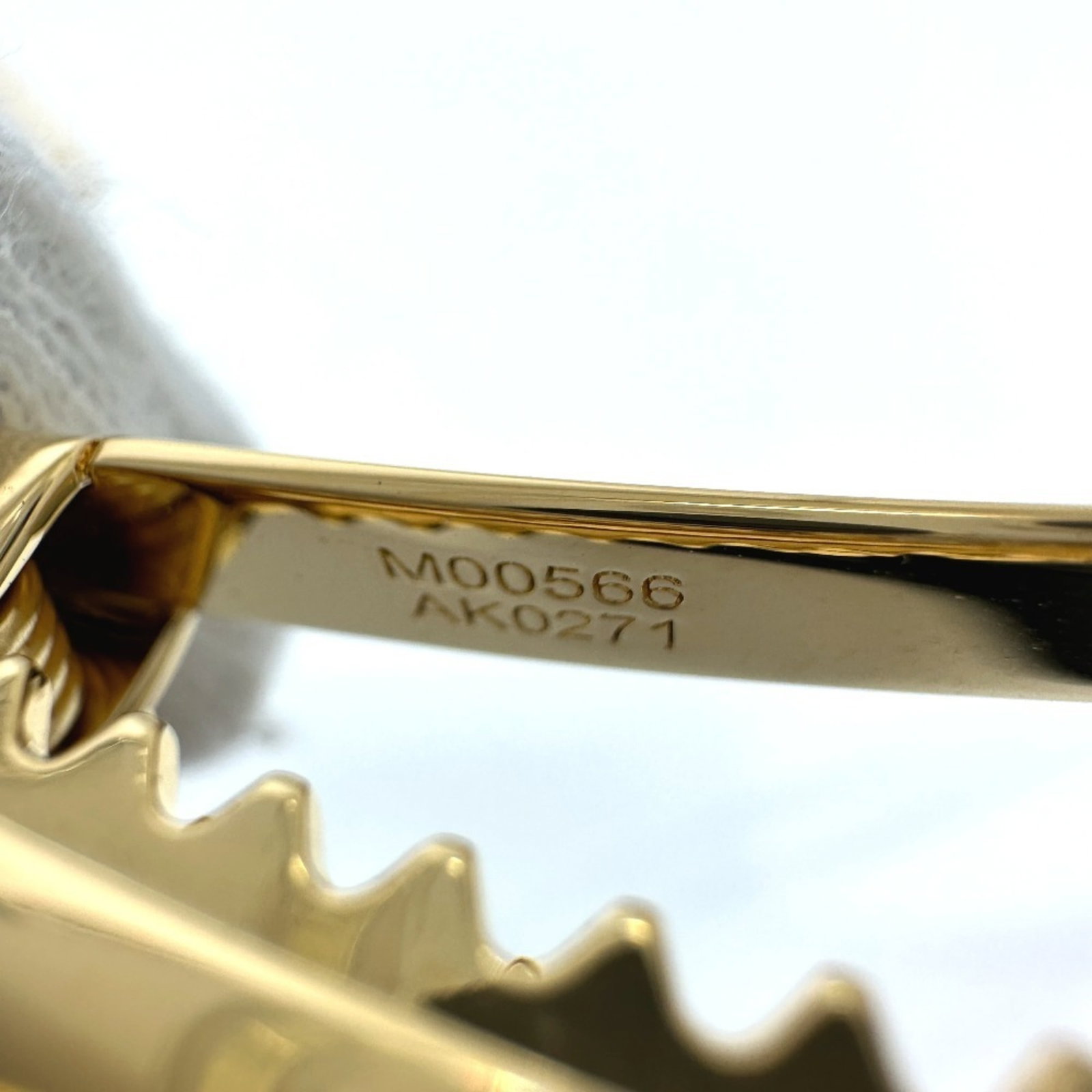 Louis Vuitton Barrette Gold Plating - 11