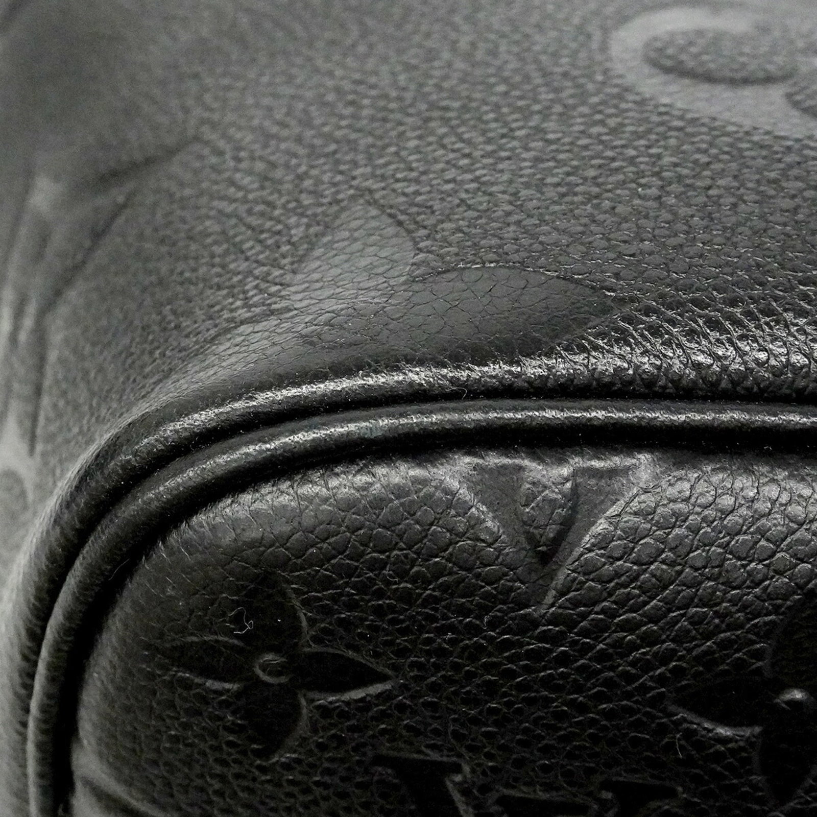 Louis Vuitton Tote Bag - 6