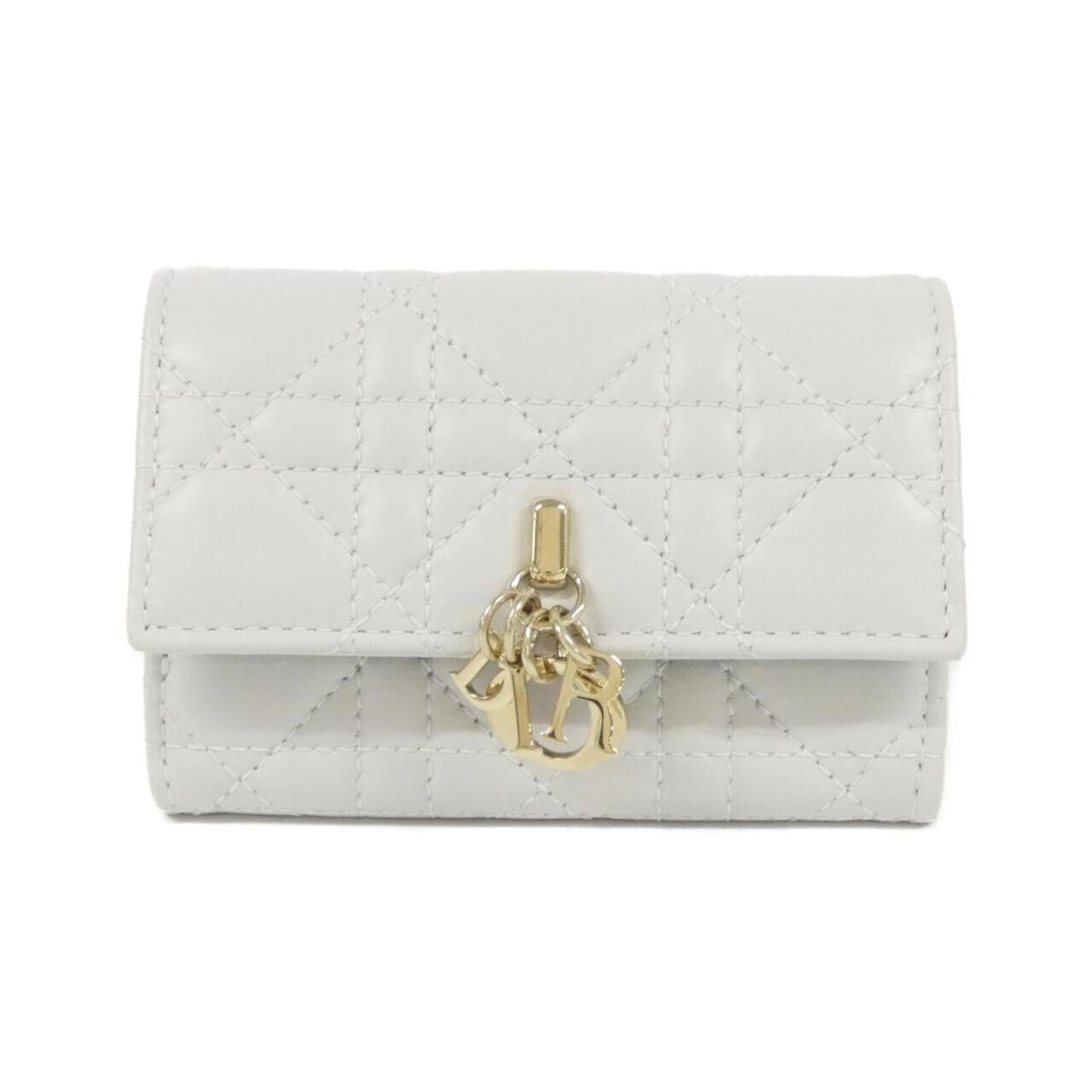 Dior Wallet Bi fold Leather: Dior Wallet Bi fold Leather The Dior Wallet Bi fold Leather features high-quality lamb leather in a sophisticated gray color, with clean lines and classic design. Measuring 7cm x 11cm x 2cm, it offers