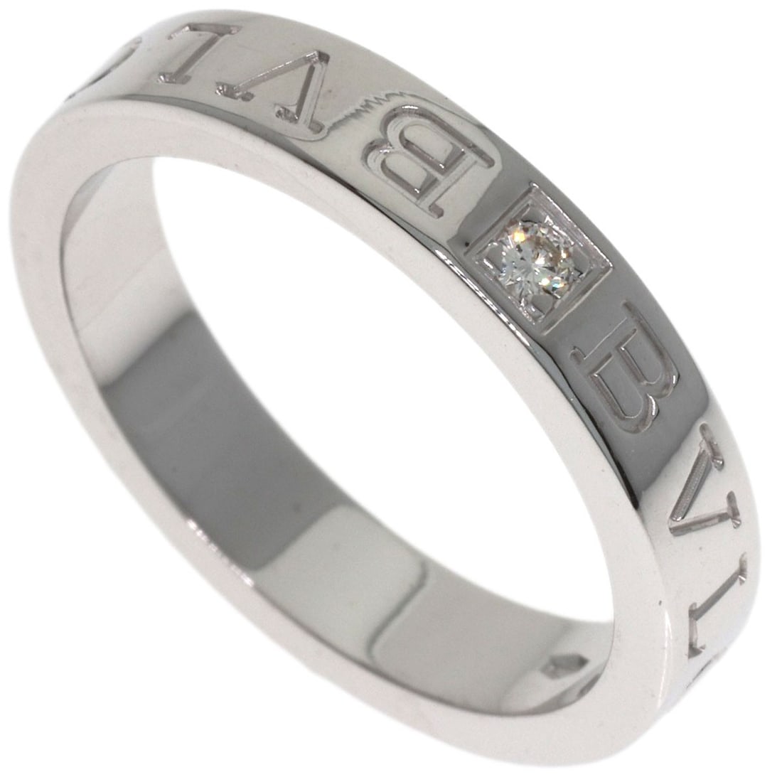 Diamond Ring Logo Double K18 White Bvlgari: Diamond Ring Logo Double K18 White Bvlgari K18 White Bvlgari Diamond Ring Logo Double features a striking diamond set in K18 white gold, with the iconic BVLGARI logo prominently displayed. The ring's 