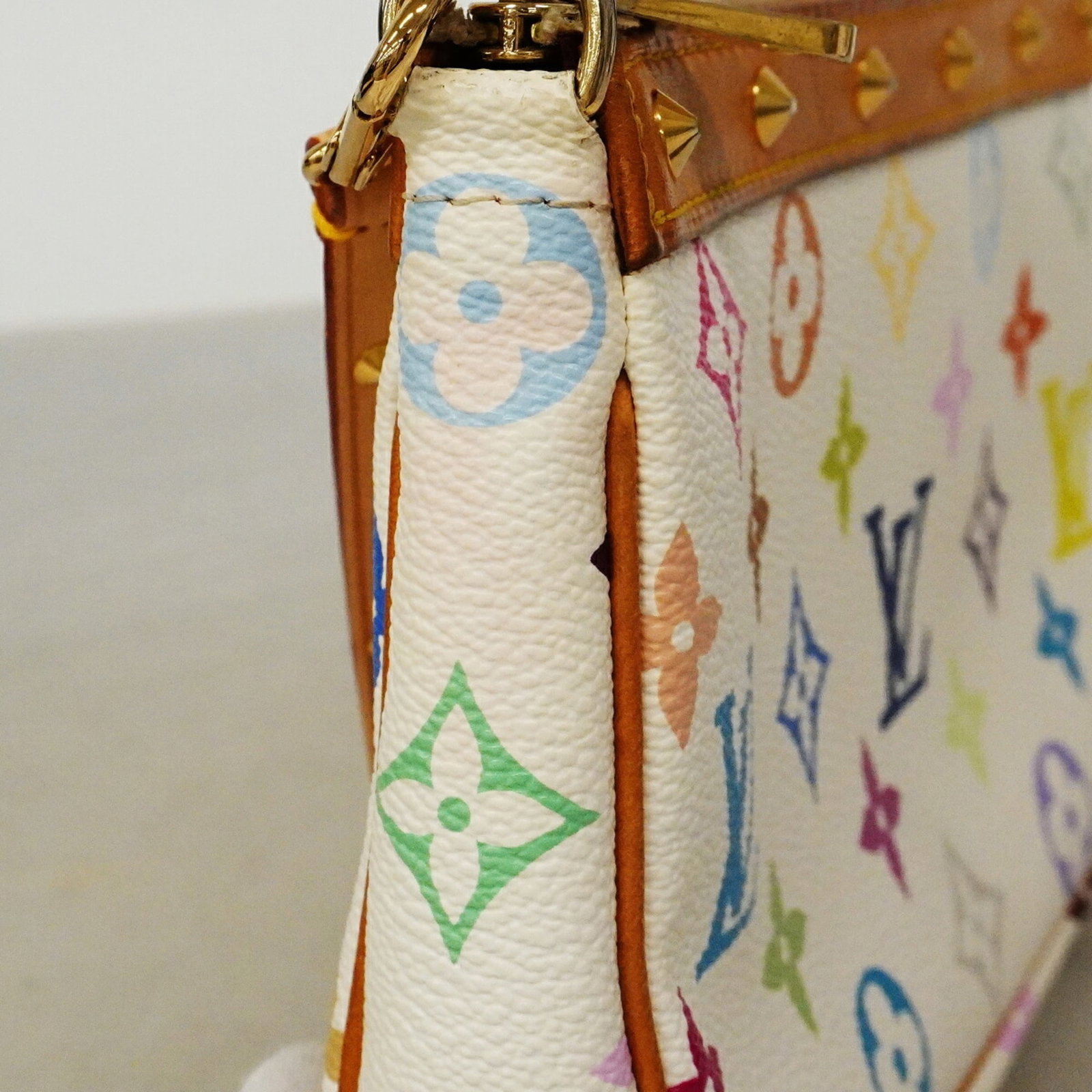Vuitton Pouch Louis - 8