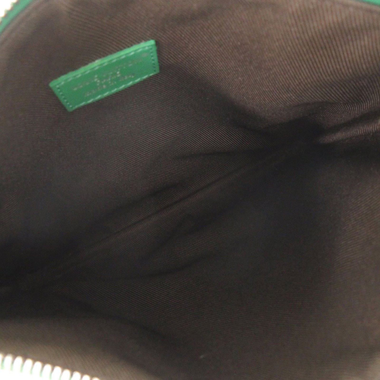 Monogram pouch by Louis Vuitton - 4