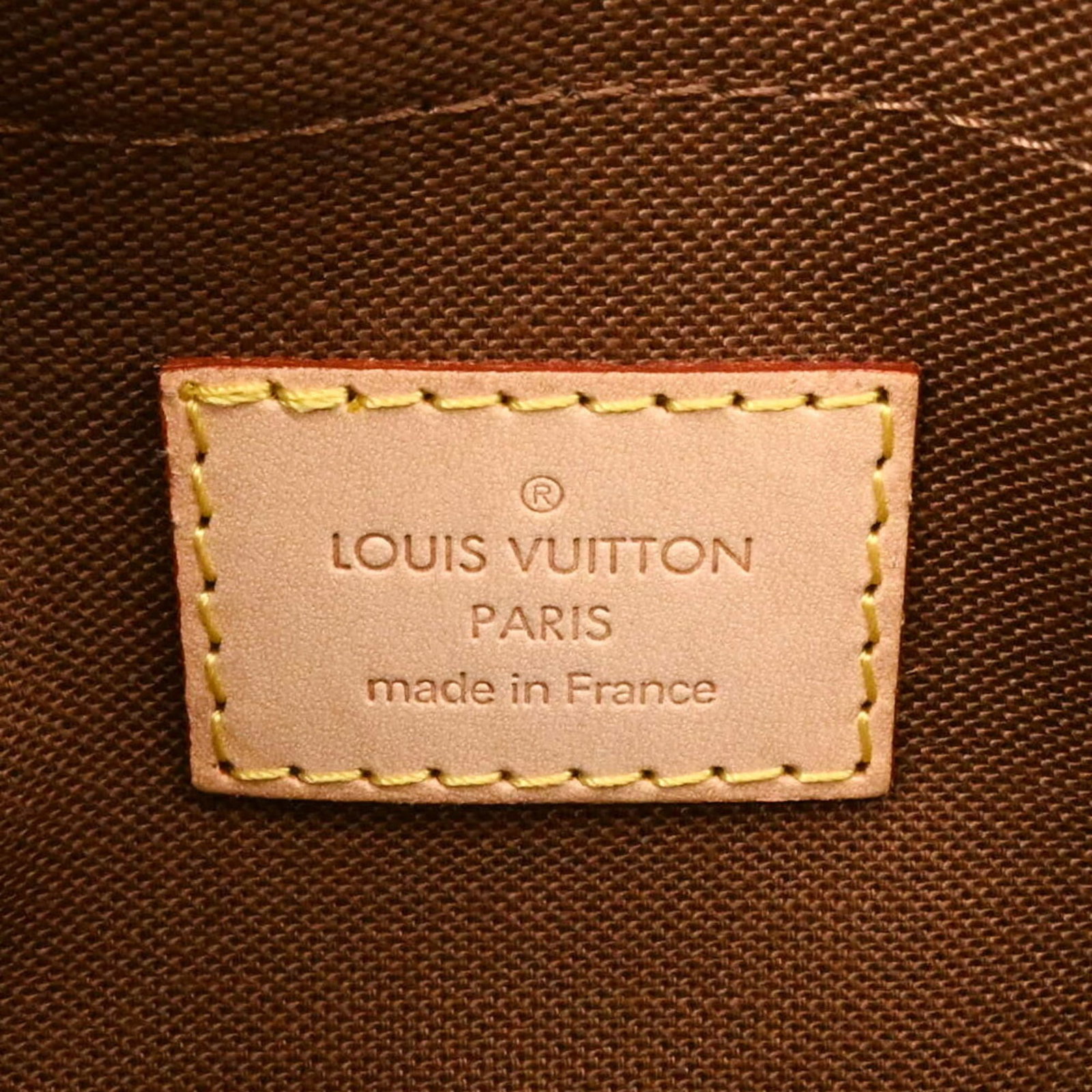 Canvas Monogram Louis Vuitton Pouch - 8