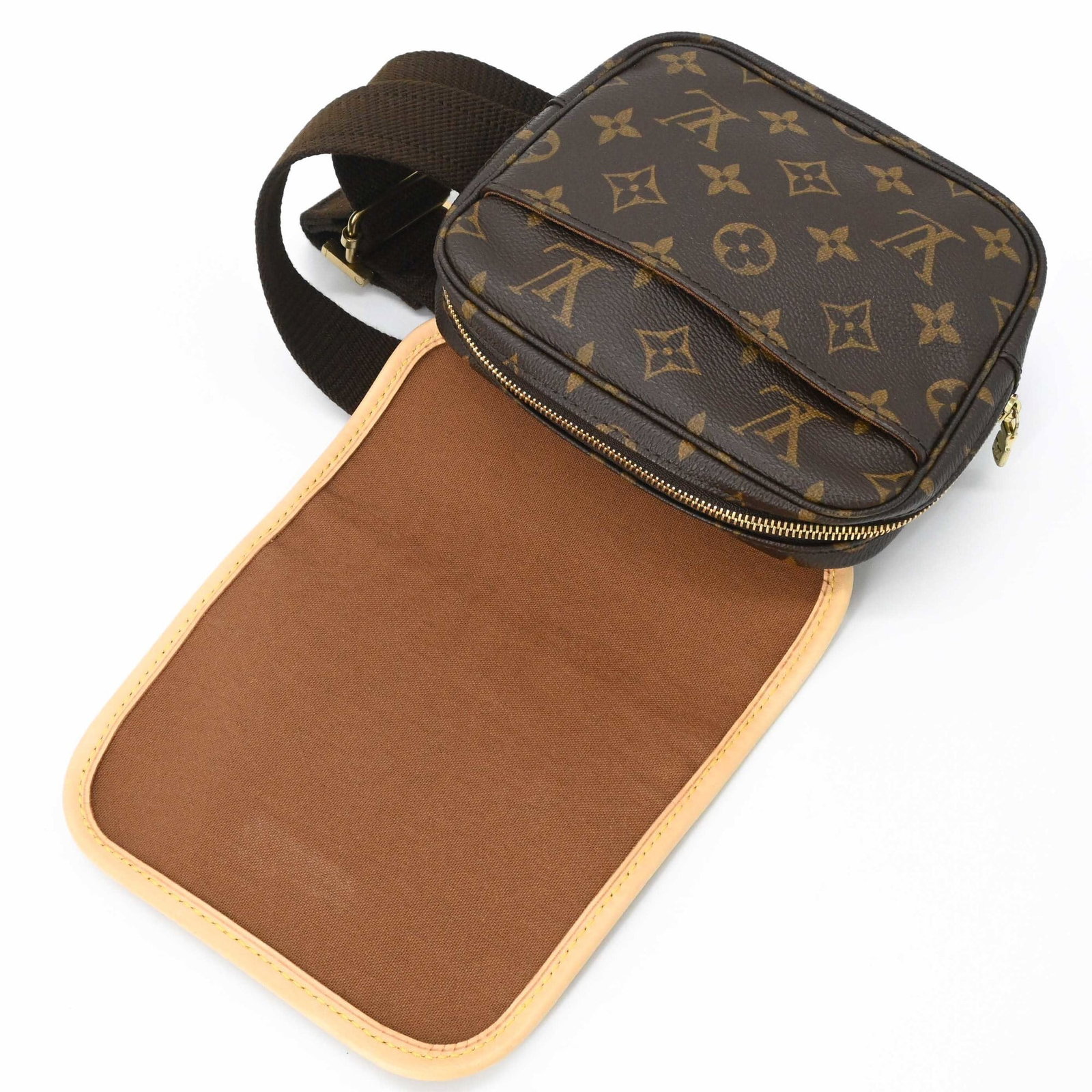 Canvas Monogram Louis Vuitton Pouch - 9