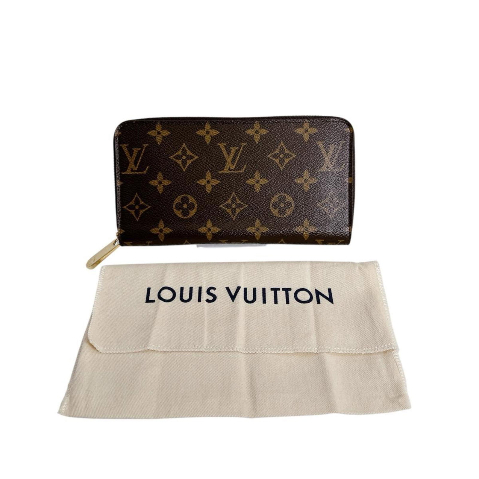 Louis Vuitton bi fold monogram wallet: Louis Vuitton bi fold monogram wallet The Louis Vuitton bi-fold monogram wallet boasts classic French design, with its iconic monogram pattern and signature brown color. Measuring 10.5cm x 19.5cm x 2c