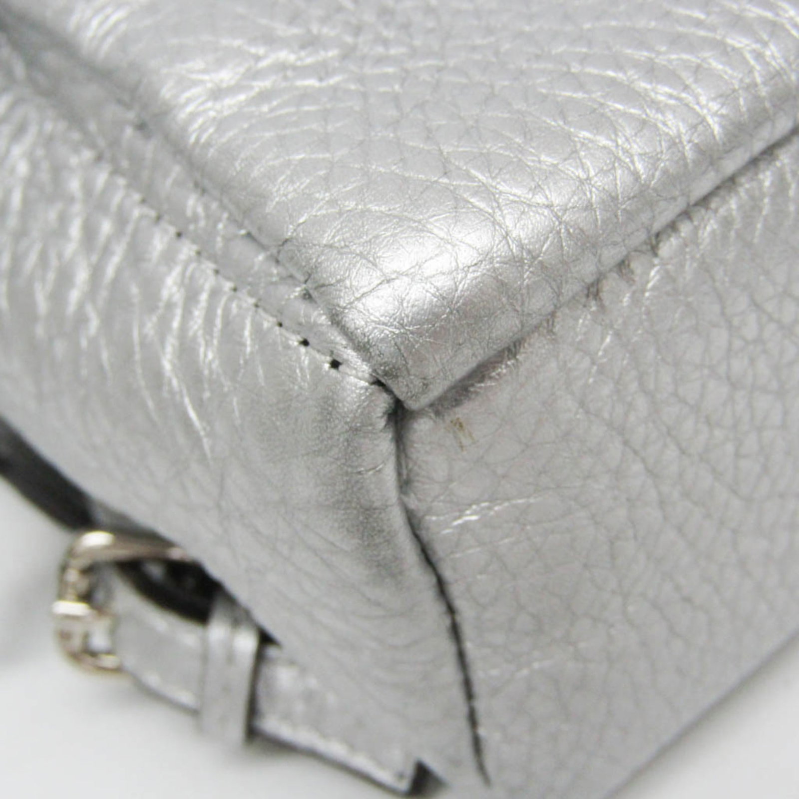 Fendi pouch leather - 4