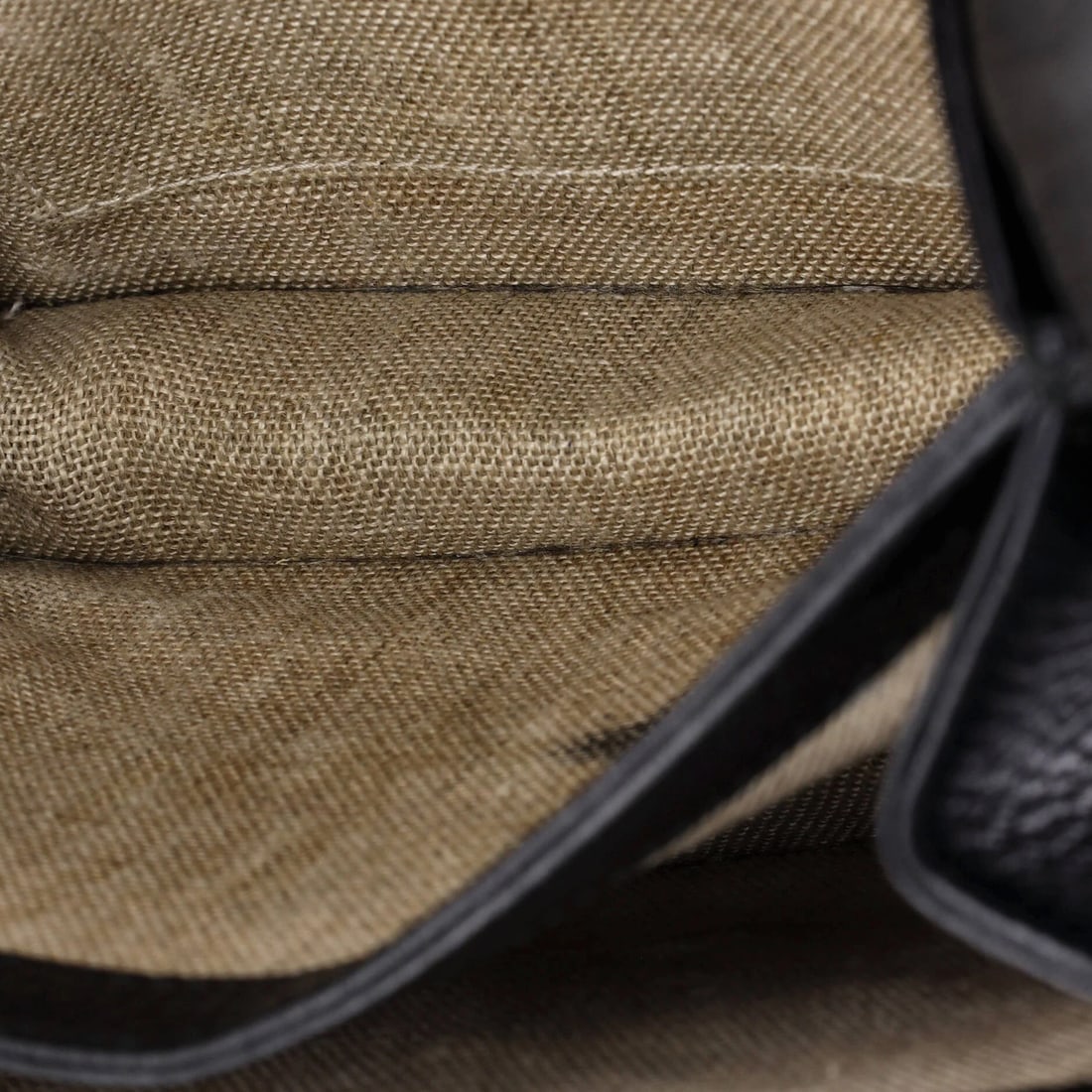Small leather bag interlocking shoulder Gucci - 5