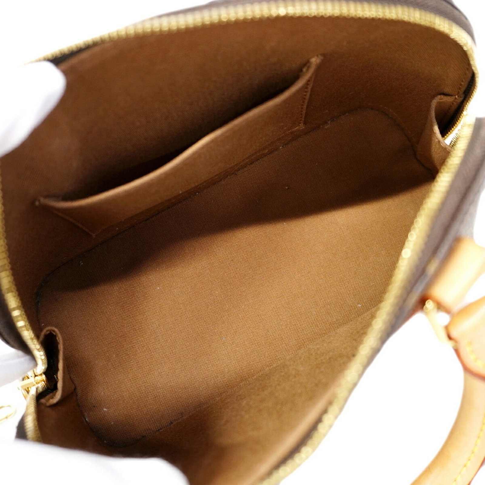 Louis Vuitton Handbag - 4