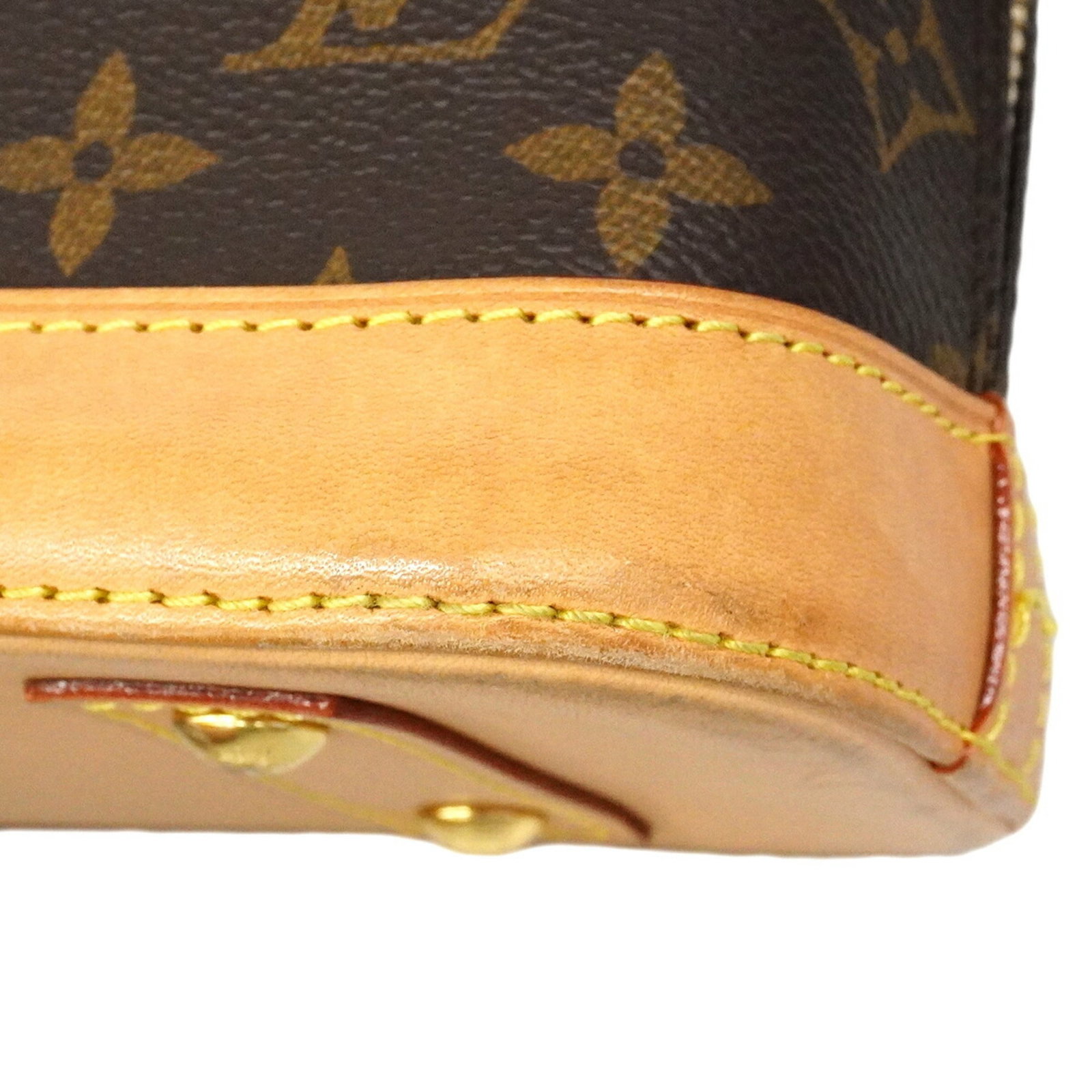 Louis Vuitton Handbag - 7