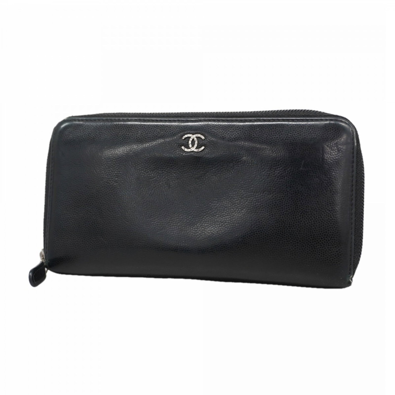 Chanel Long Wallet (Bi-Fold) Leather: Chanel Long Wallet (Bi-Fold) Leather Black leather bi-fold wallet from Chanel, measuring 10cm x 19cm x 2.5cm in size, offering a sleek and classic design. This long wallet features high-quality