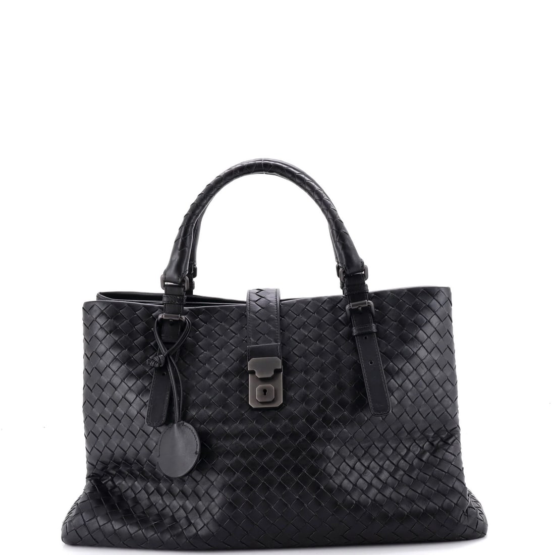 Veneta Roma Nappa Intrecciato Bottega Medium Bag: Veneta Roma Nappa Intrecciato Bottega Medium Bag Black leather Roma bag with Intrecciato Nappa medium size, featuring creases and corner wear on the exterior. The interior boasts suede lining in brown