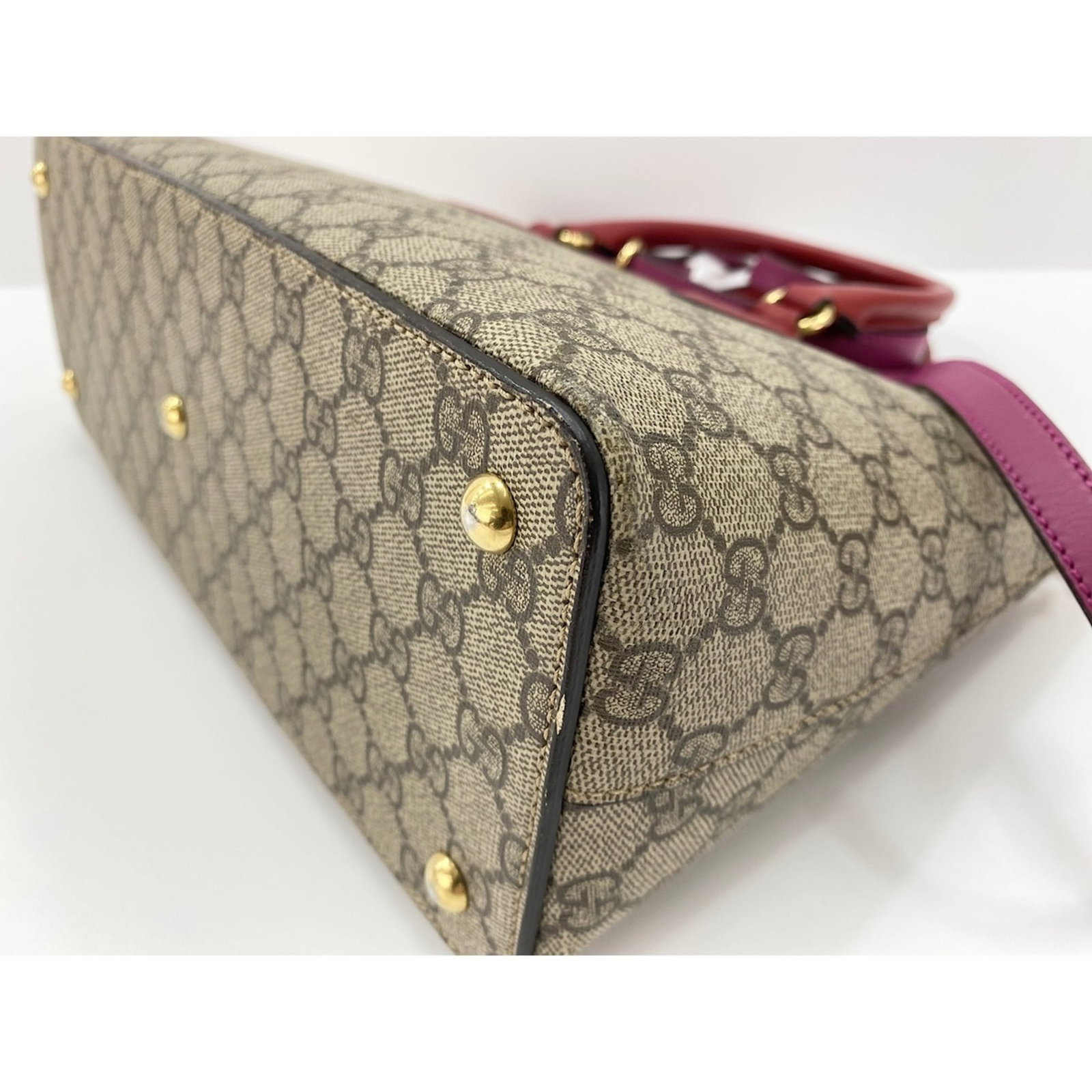 Handbag by Gucci - 8