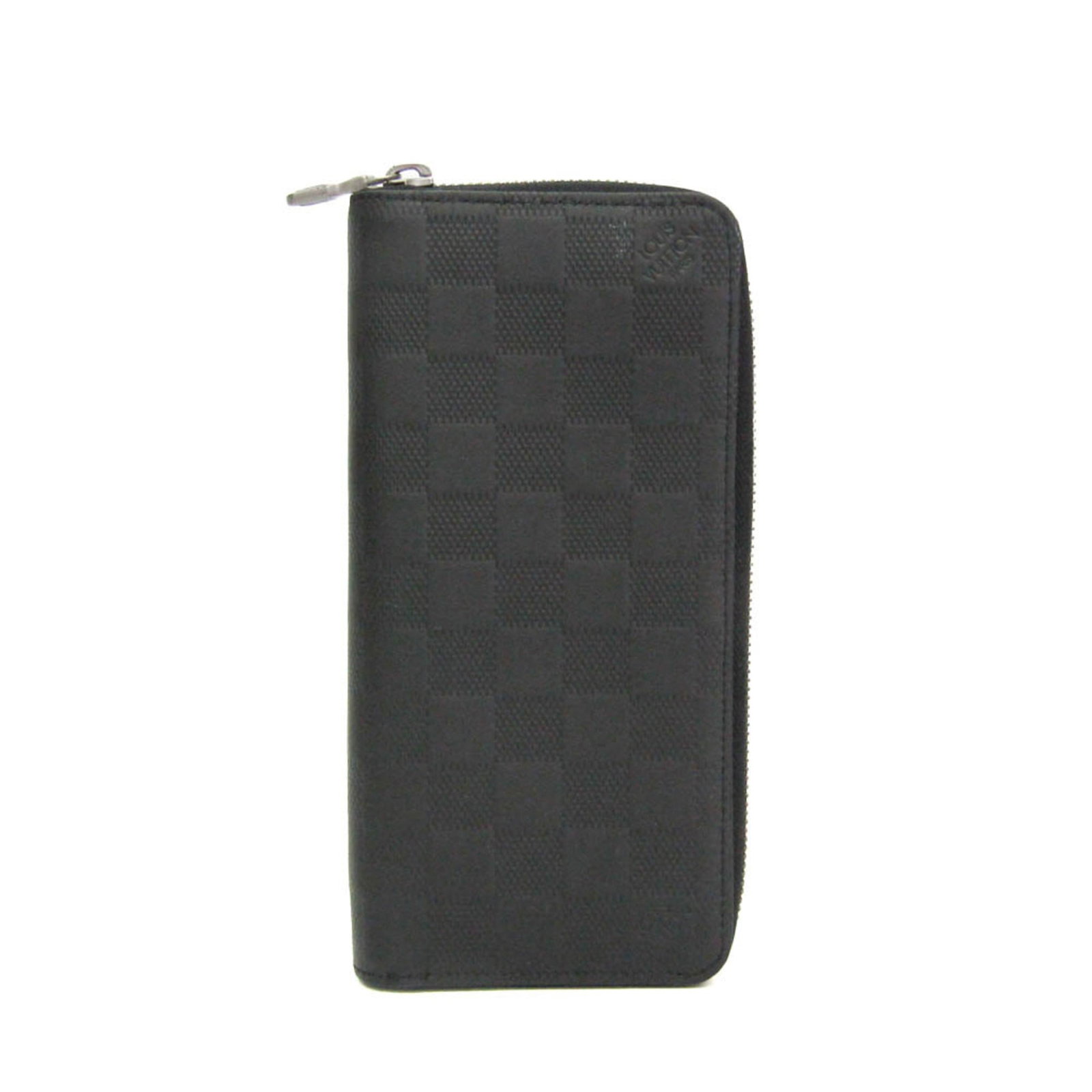 Louis Vuitton Long Wallet (Bi-Fold) Damier Infini: Louis Vuitton Long Wallet (Bi-Fold) Damier Infini The Louis Vuitton Long Wallet (Bi-Fold) Damier Infini features the iconic Damier Infini pattern and a sleek, onyx-colored design. This bi-fold wallet