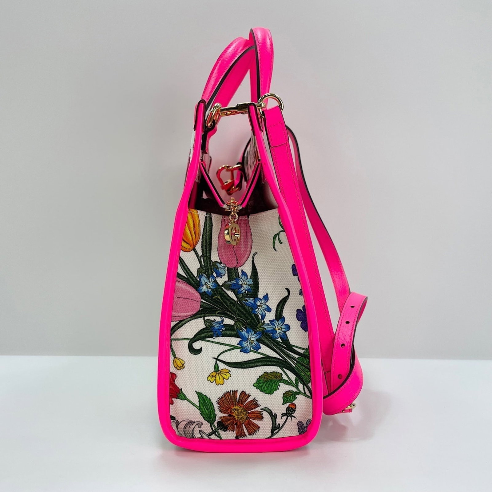 Handbag by Gucci - 6