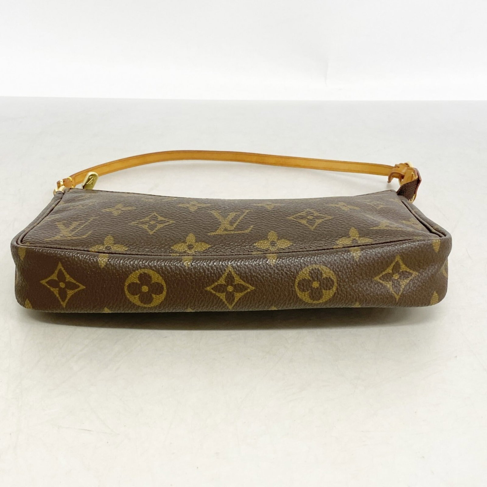 Vuitton Pouch Louis - 3