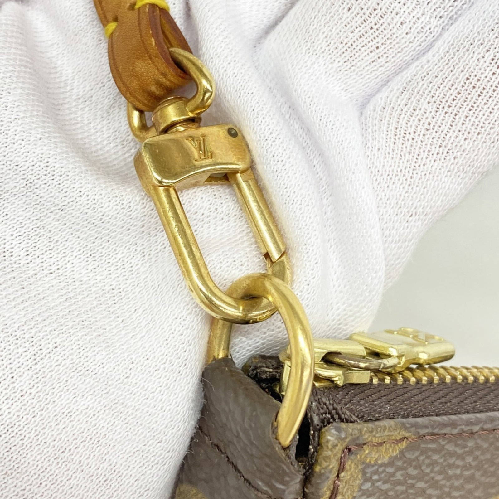 Vuitton Pouch Louis - 7